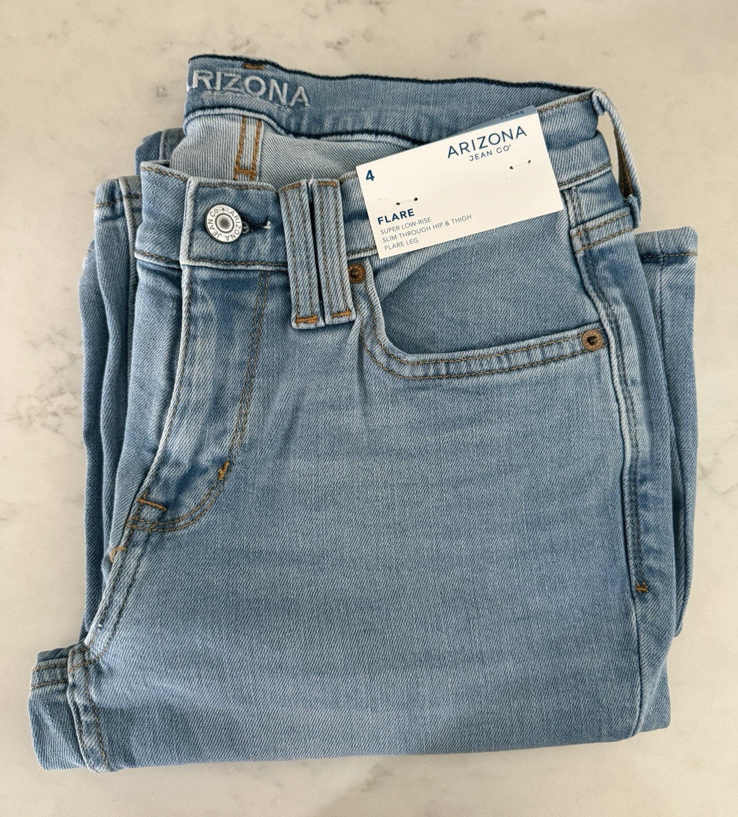 New Arizona Womens Juniors Super Low Rise Flare Leg Slim Jean Size 4