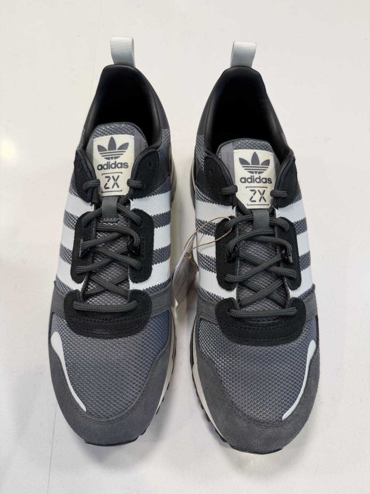 Adidas ZX 700 Brand New w/ Box. Never worn. 11.5m
