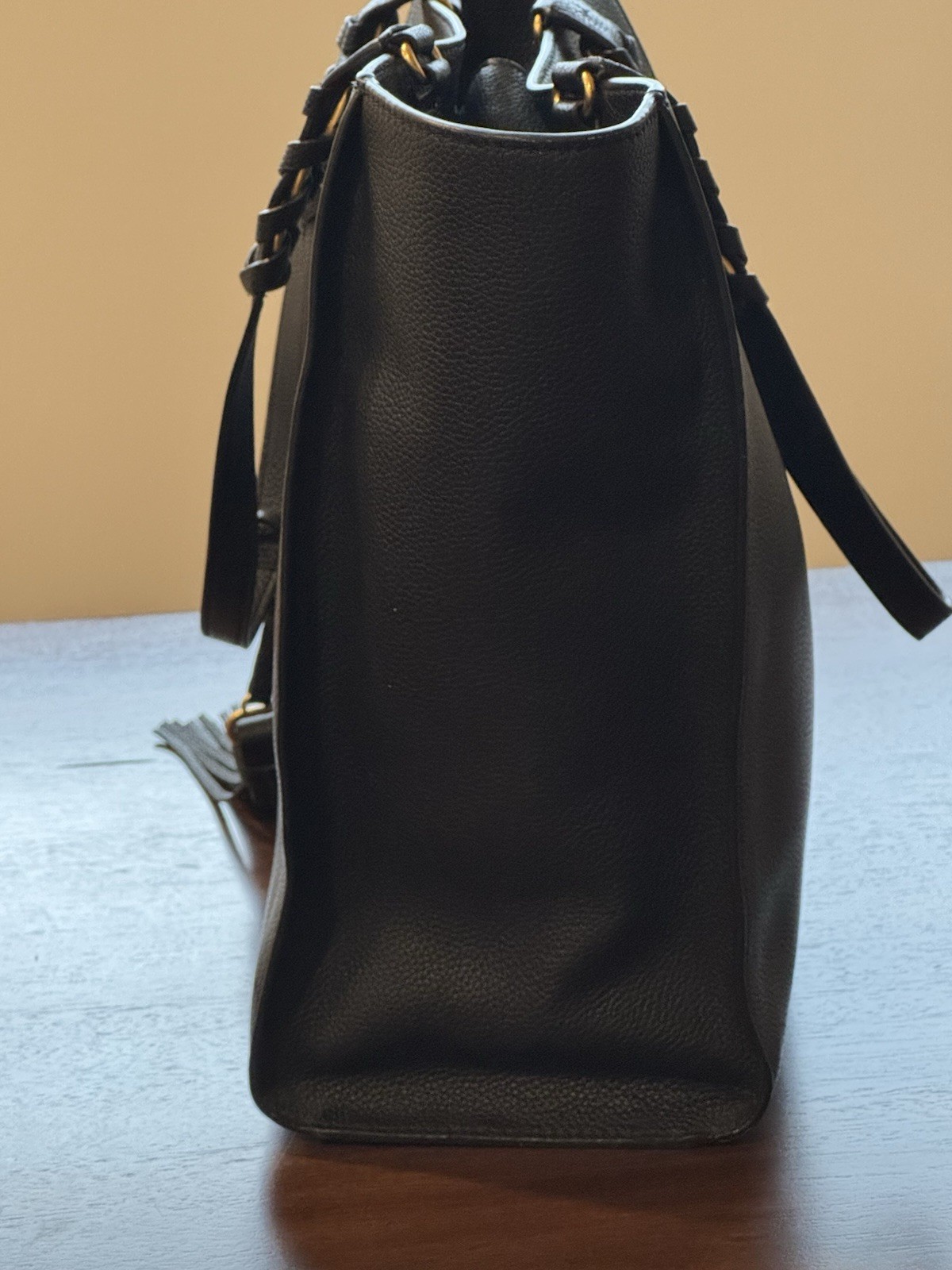 Authentic Tory Burch Taylor Pebbled Leather Tote in Black