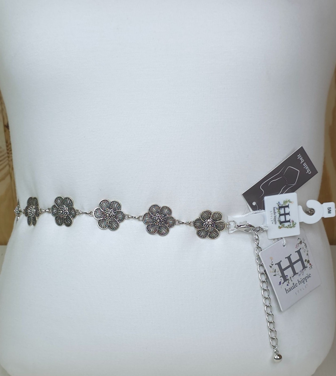 Haute Hippie Silver Flower Chain Belt Concho Adjustable S/M 1.25″ Wide 40″ Long