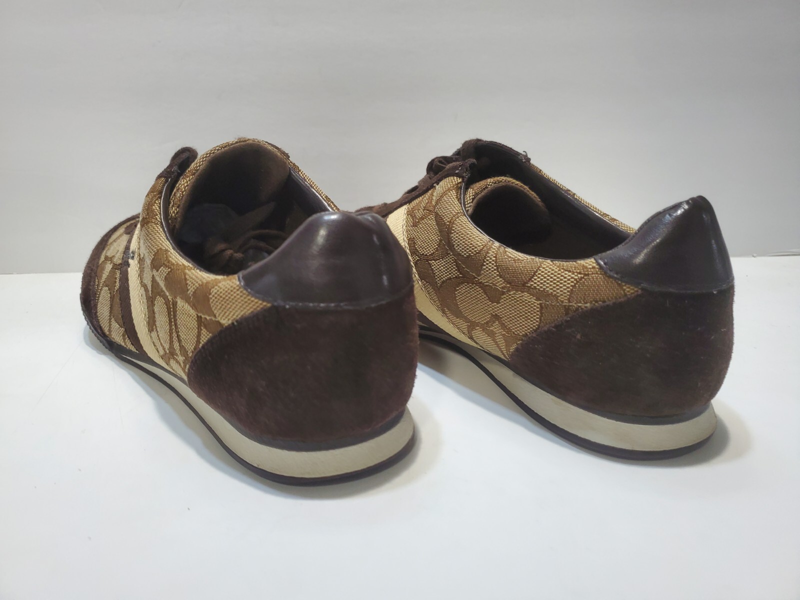 Coach Nelson Women’s CC Monogram Brown Sneakers – Size 8.5B