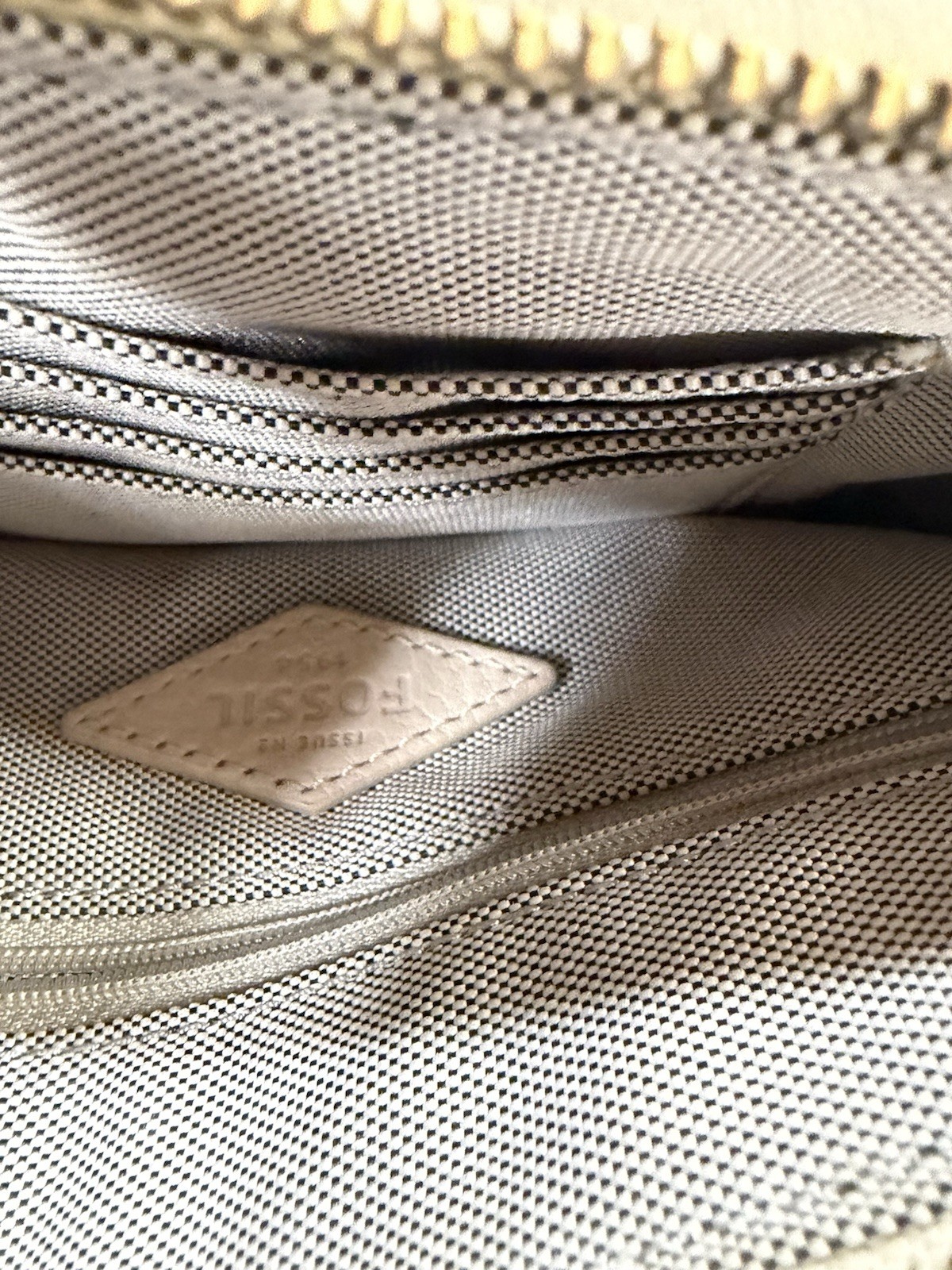 Fossil Leather Crossbody Bag Cream Ivory Pebbled Small Purse Gold
