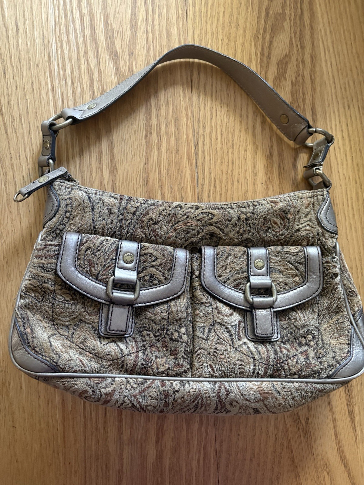 Fossil Brown Beige Paisley Tapestry Zip Top Shoulder Bag Lined w/Inner Pockets