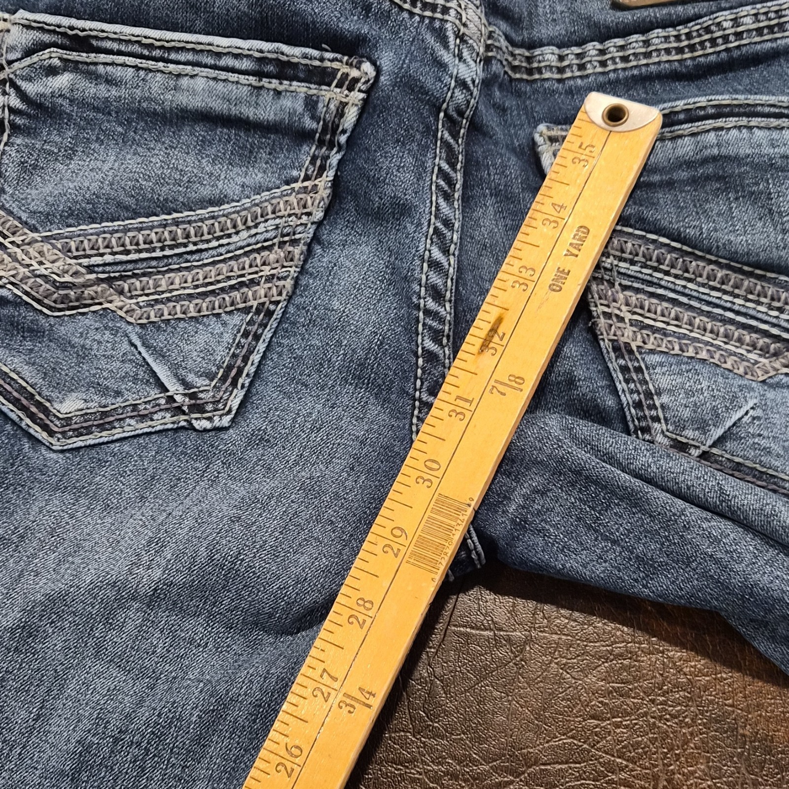 BKE Regular Bootcut Denim Jeans Blue Medium Wash Solid Men BKE Aiden 28X30 B326