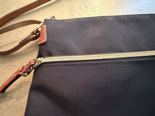 Dooney & Bourke Black & Leather Nylon Crossbody Bag Excellent