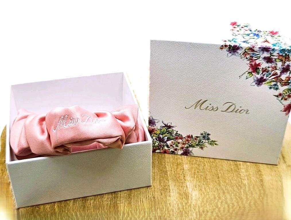 Miss Dior Pink Hair Scrunchie + Blooming Bouquet EDT Sample Spray Limited Ed NIB