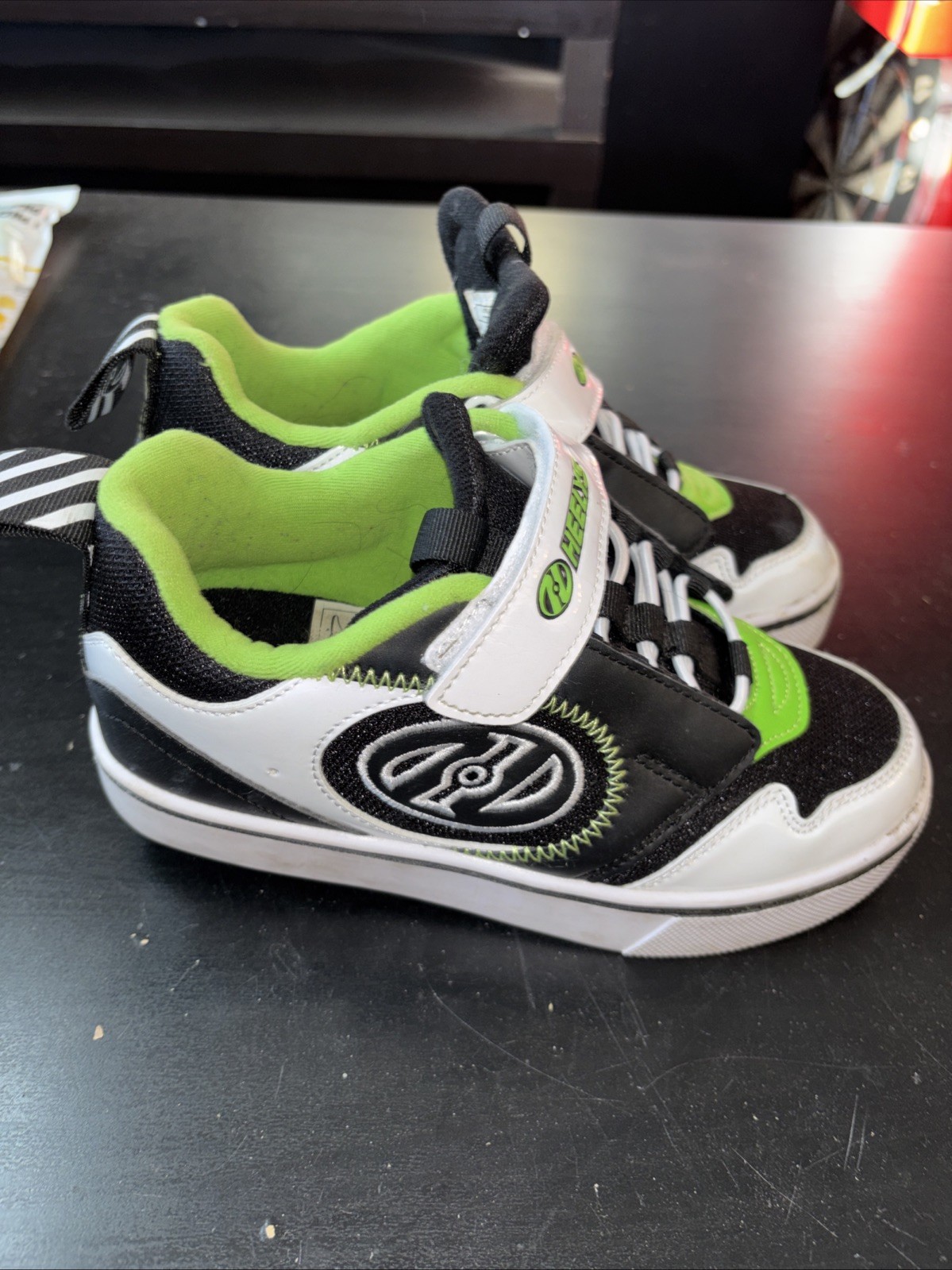 Heelys Kids’ Rocket x2 Shoes Black/White/Charcoal/Neon Green – HE100848K-BKWCNG,