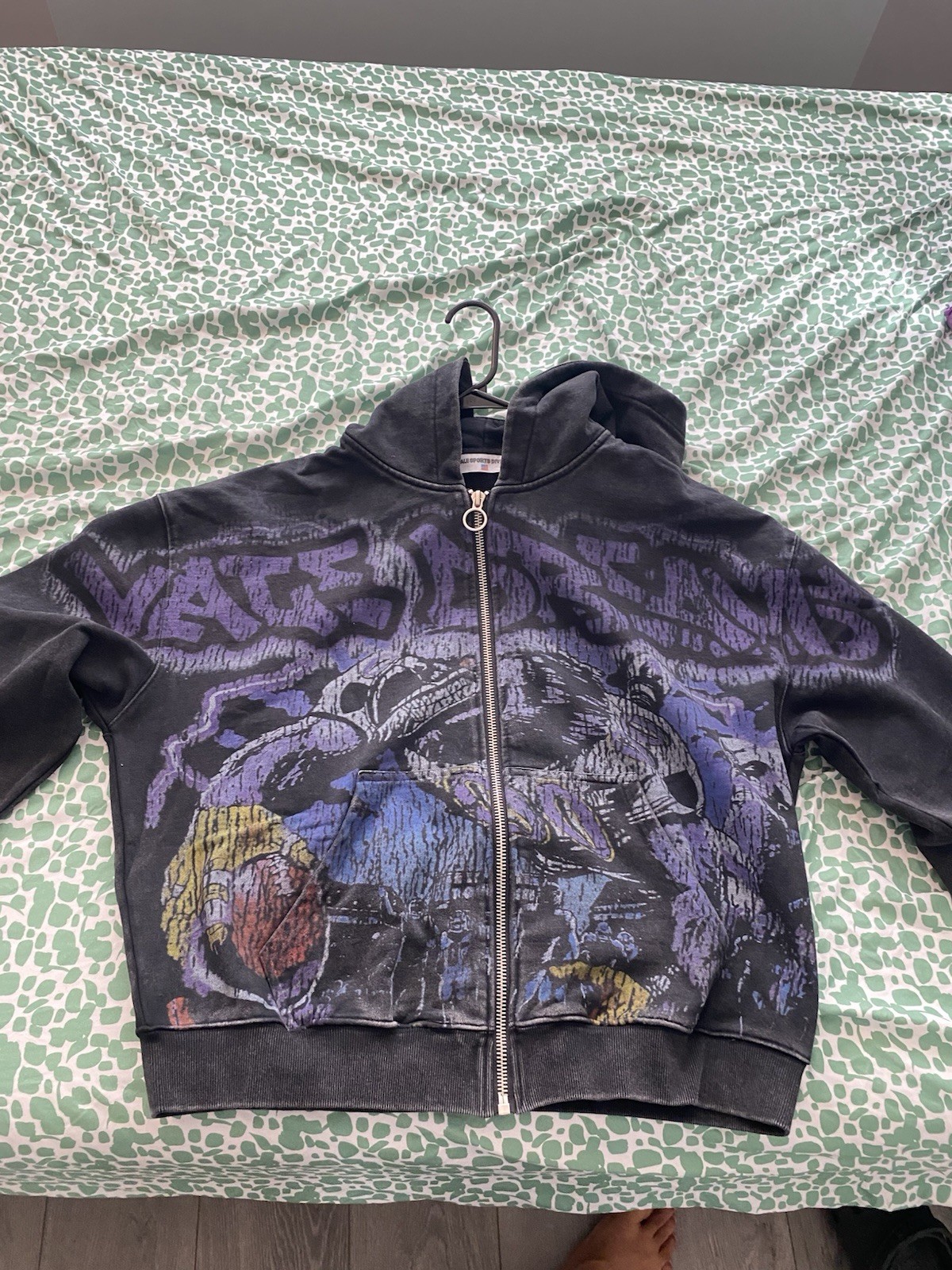Valley Men’s M Full Zip Graphic Print Hoodie w/ Pockets Black Purple