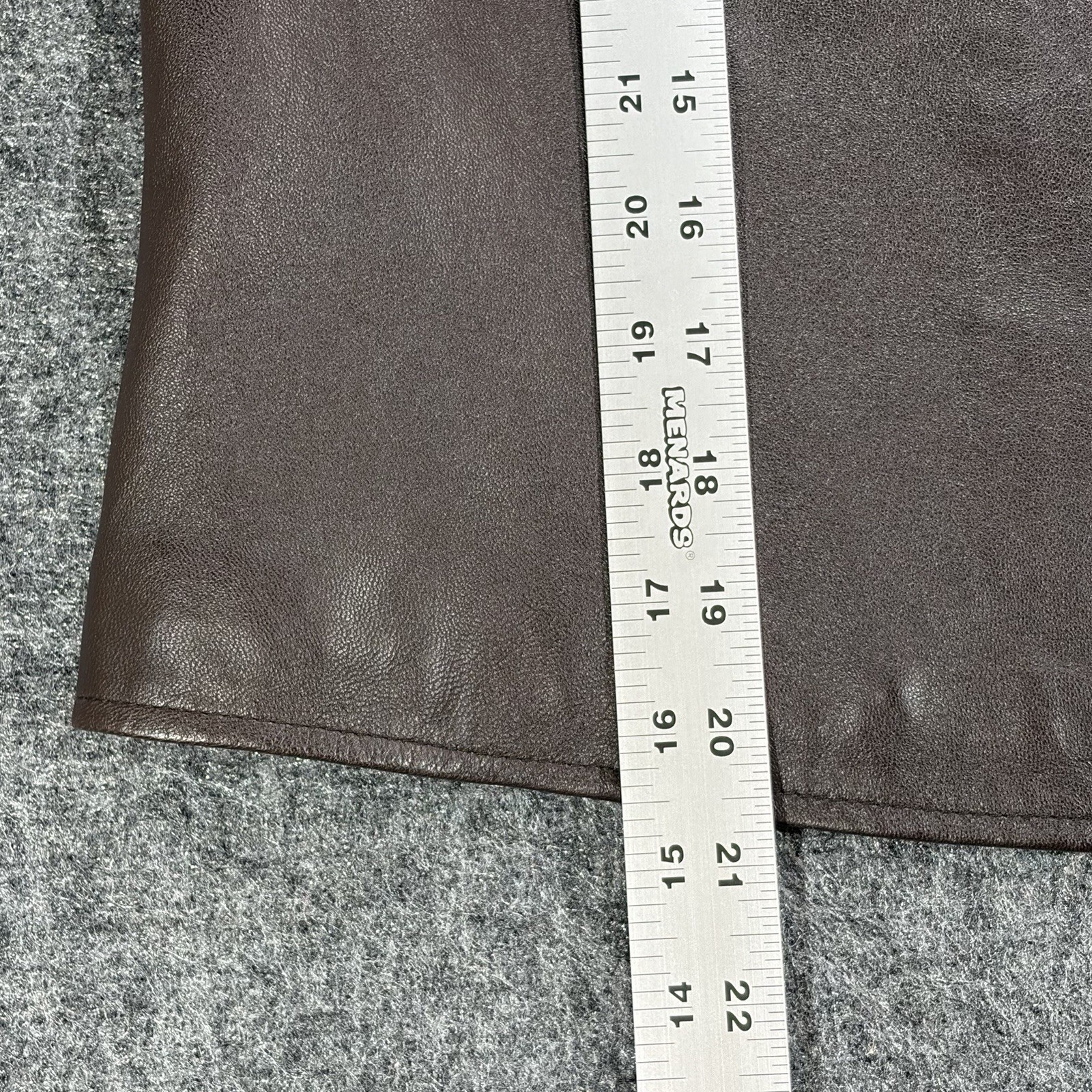 Croft and Barrow Womens Genuine Lambskin Leather Vest Brown Zip Front Size M