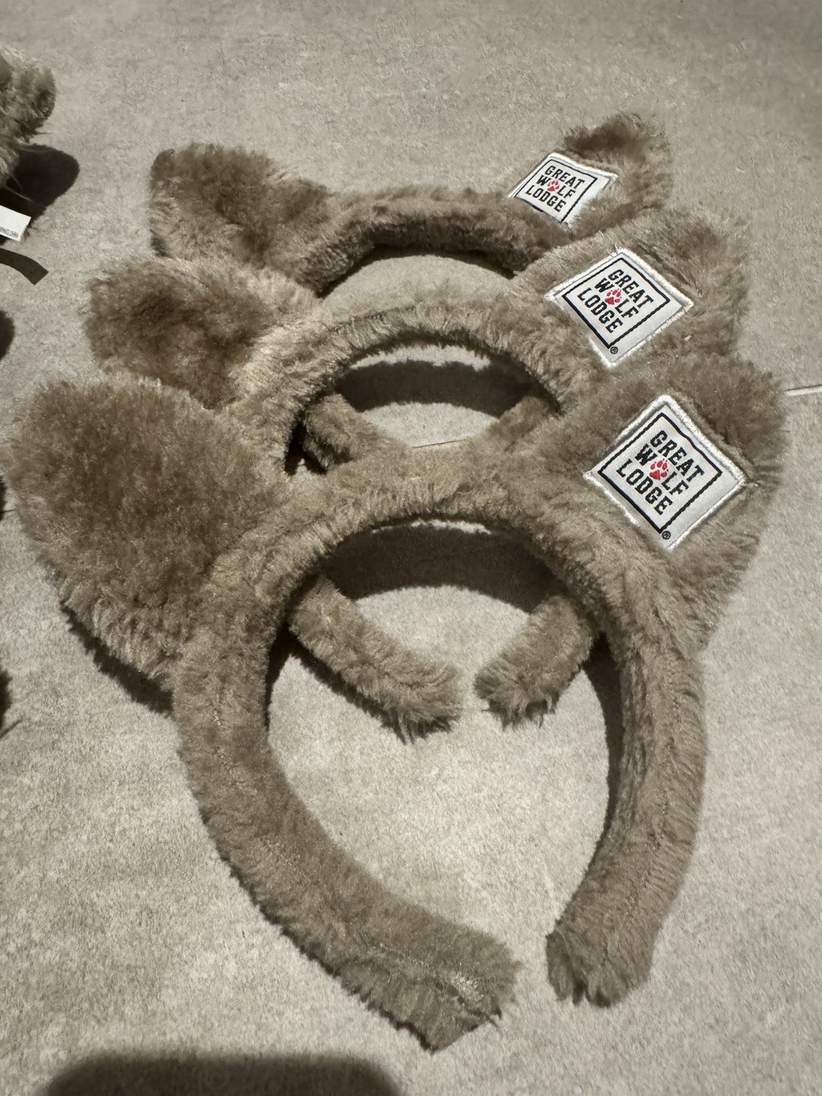 Great Wolf Lodge Wolf Ears 7 Piece Set Grey Wolf Ears Headband