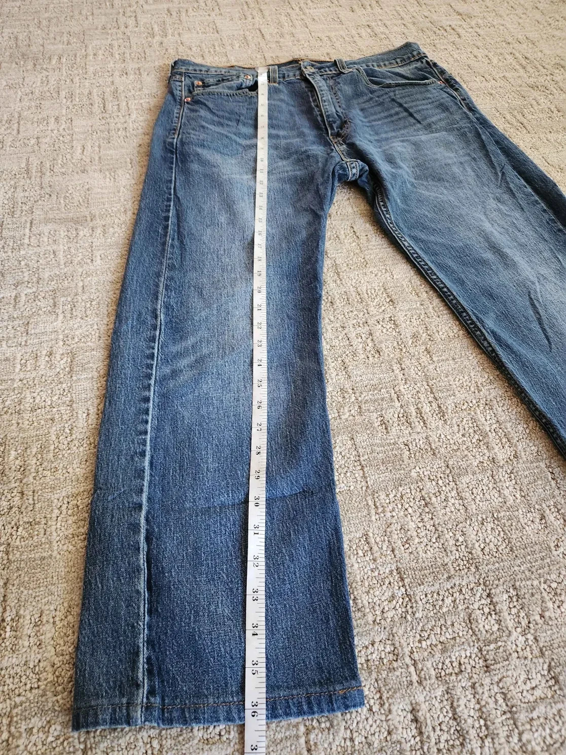 Levi’s Strauss & Co Men’s 505 Series Blue Straight Leg Denim Jeans Size: 34×30