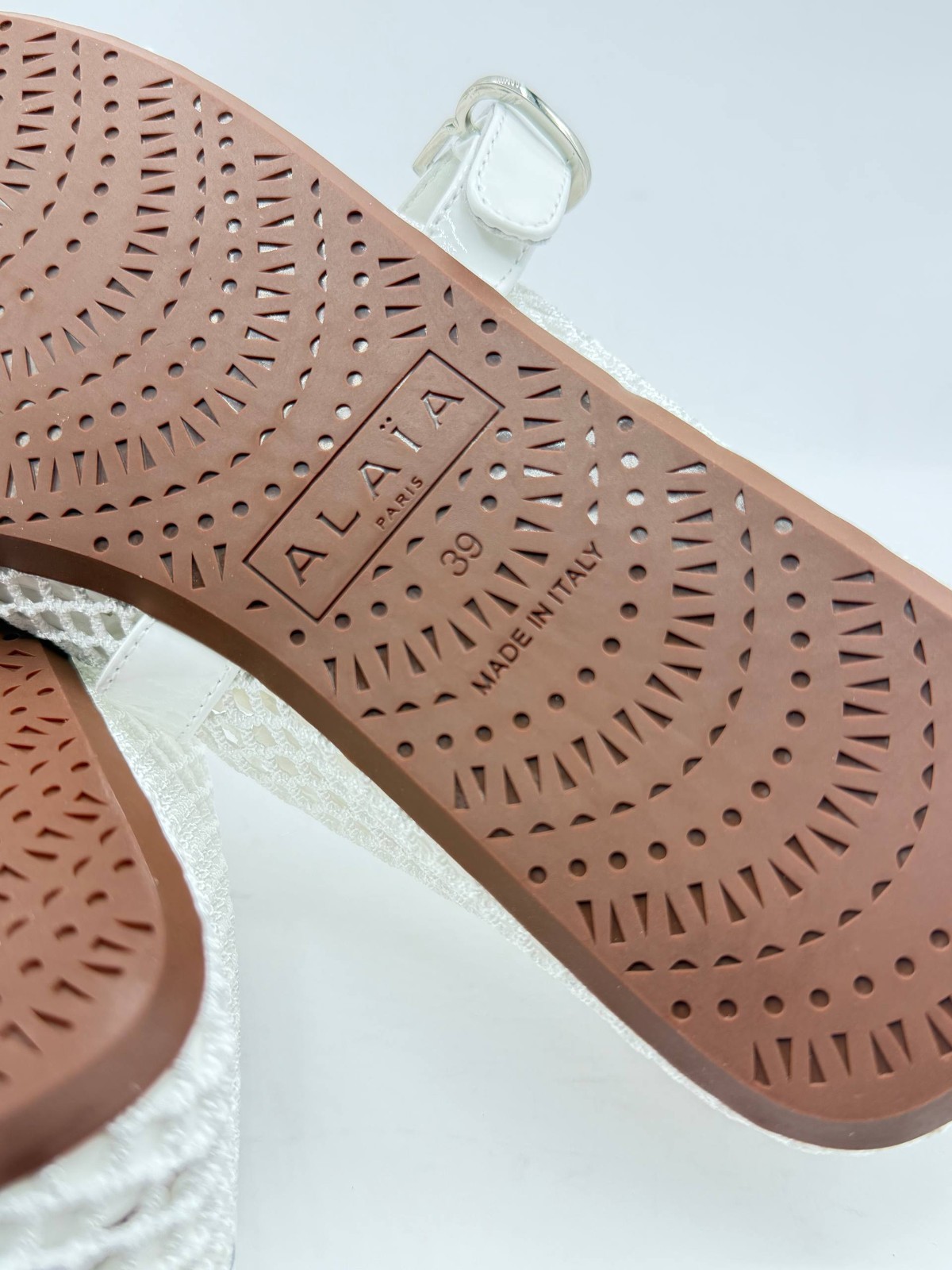 ALAIA BALLET Leather Mesh Flats White EU 39