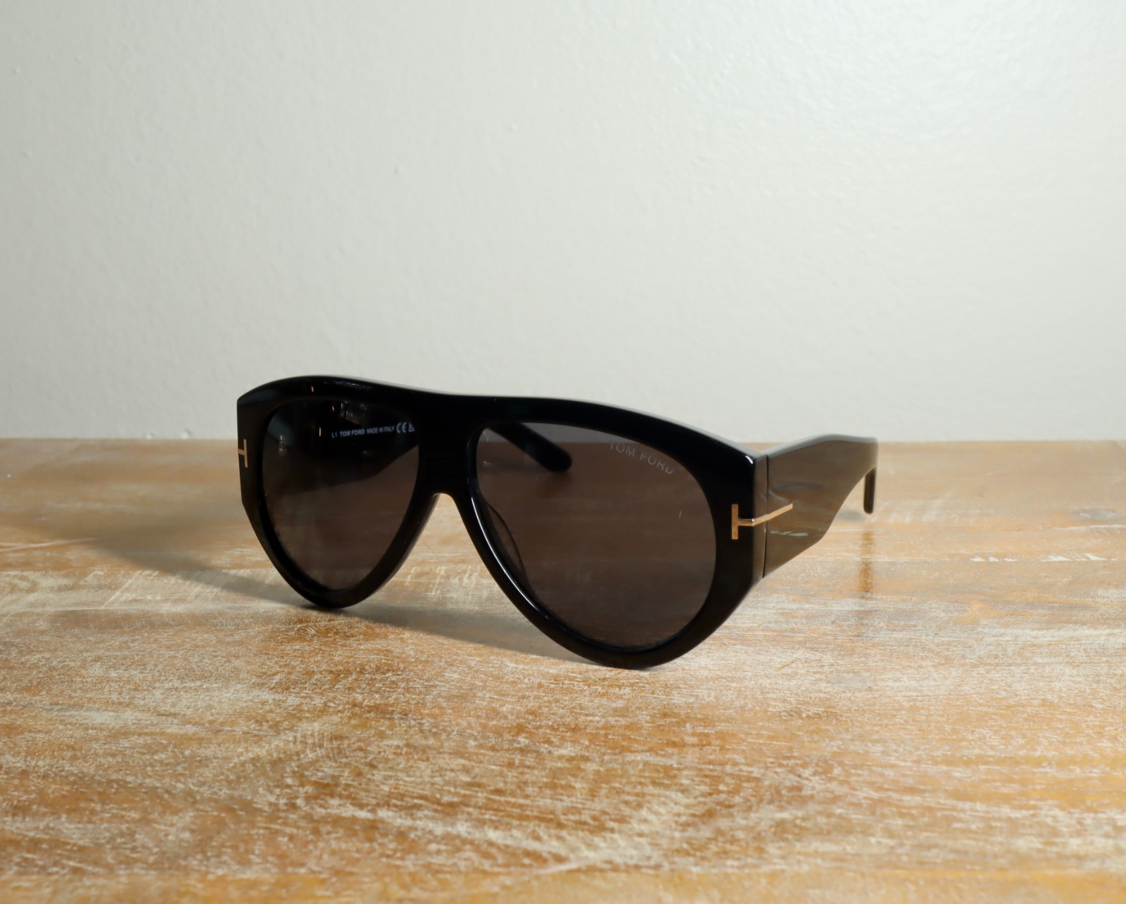 Tom Ford Bronson TF1044 Oversized Aviator Sunglasses 60mm Black/Gray Lens