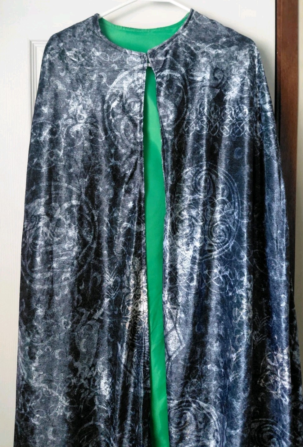 Harry Potter Reversible Invisibility Cloak Costume Cape Black/Green Lining