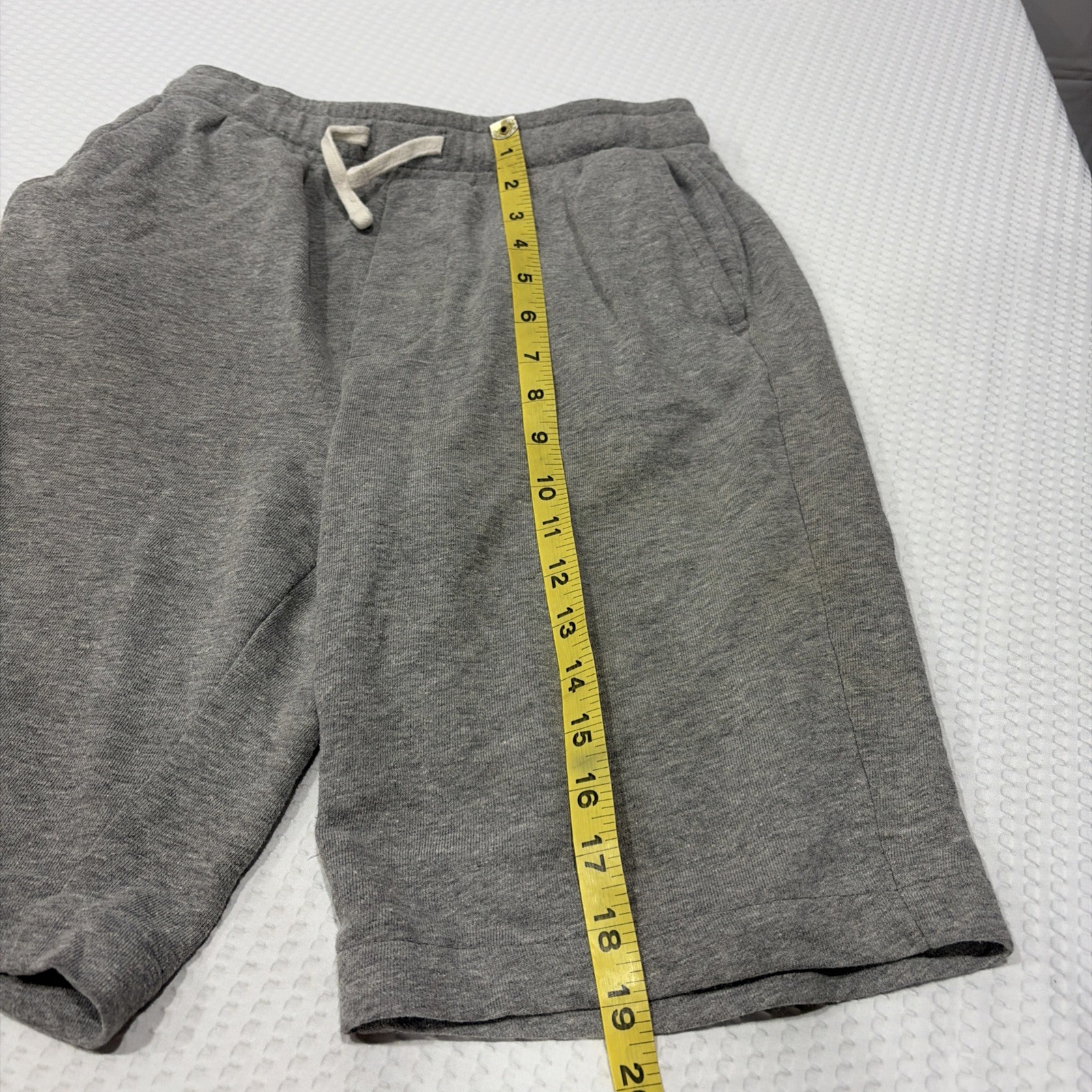No Boundaries Gray Men’s Shorts Small 28-30 Cotton Blend