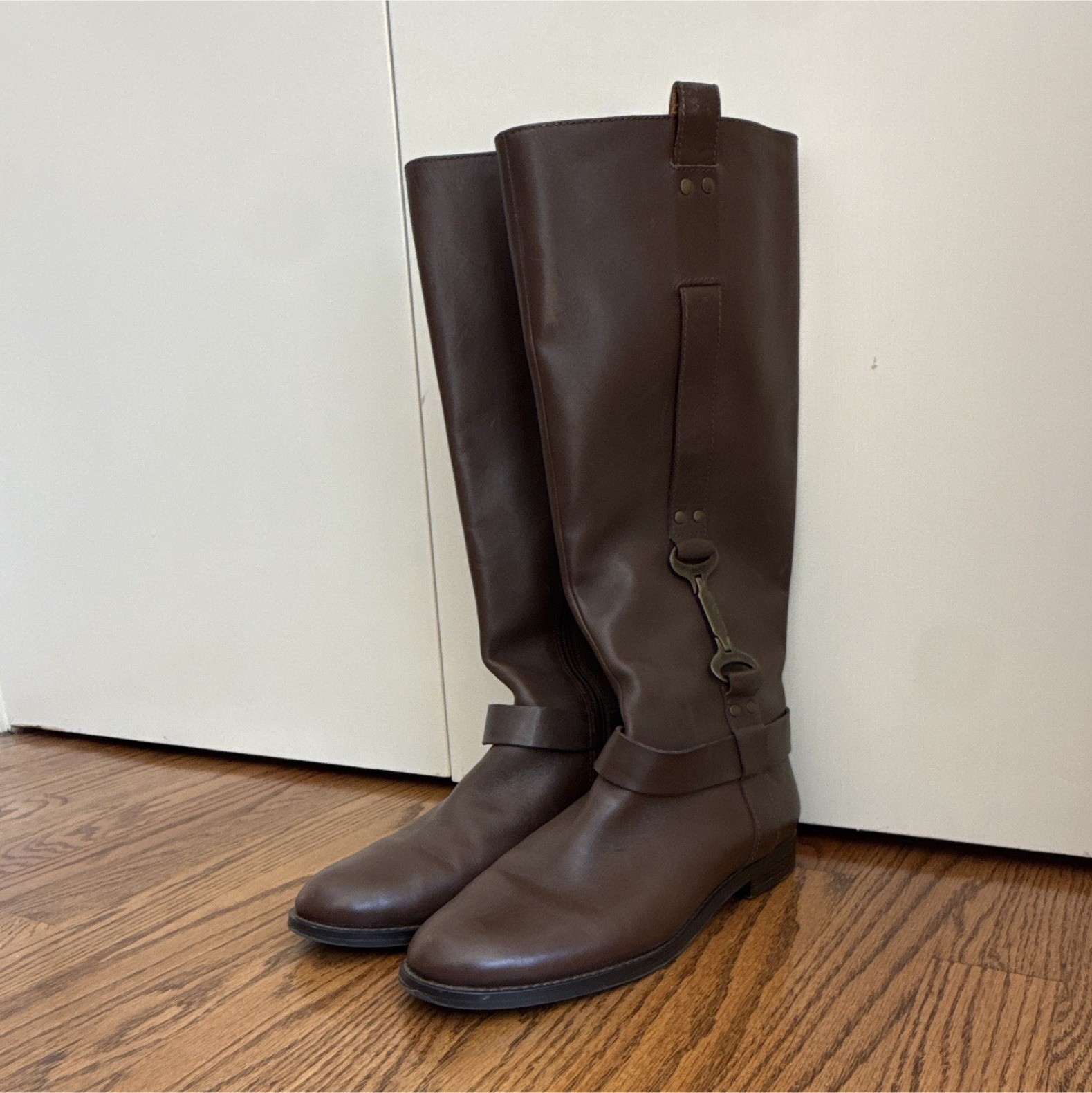 Nine West Nwavonna Brown Leather Knee High Riding Boots 9.5M Strap Buckle Zip