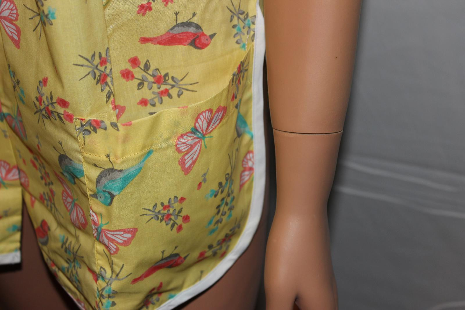 NEW – EASY ESSENTIALS SNAP SMOCK COBBLER APRON YELLOW BIRDS BUTTERFLIES M 3X 4X