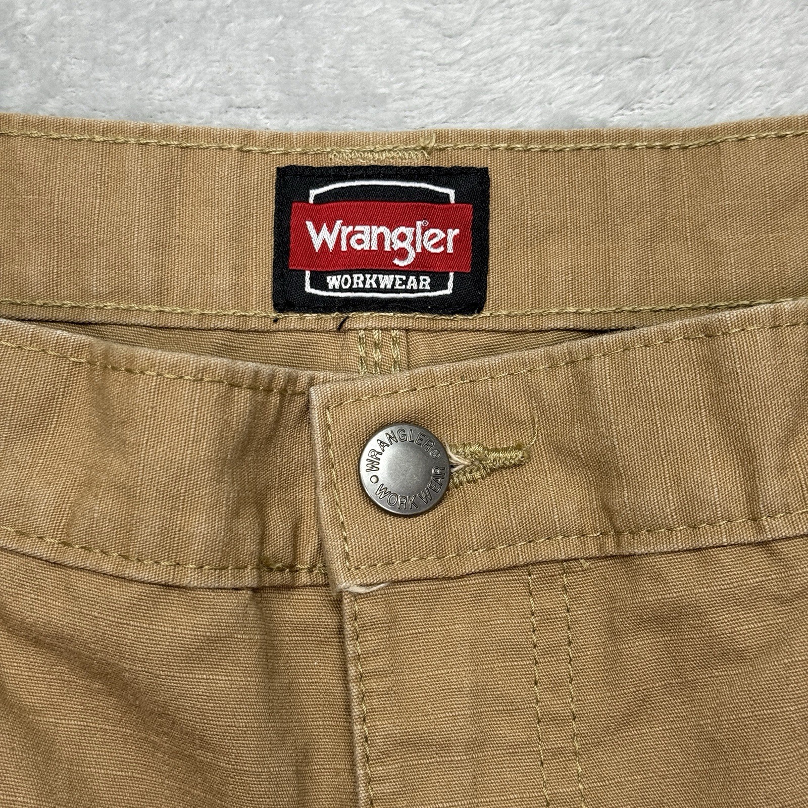 Wrangler Workwear Men’s 38×30 Ripstop Cargo Work Pants Tan Brown Hammer Loop