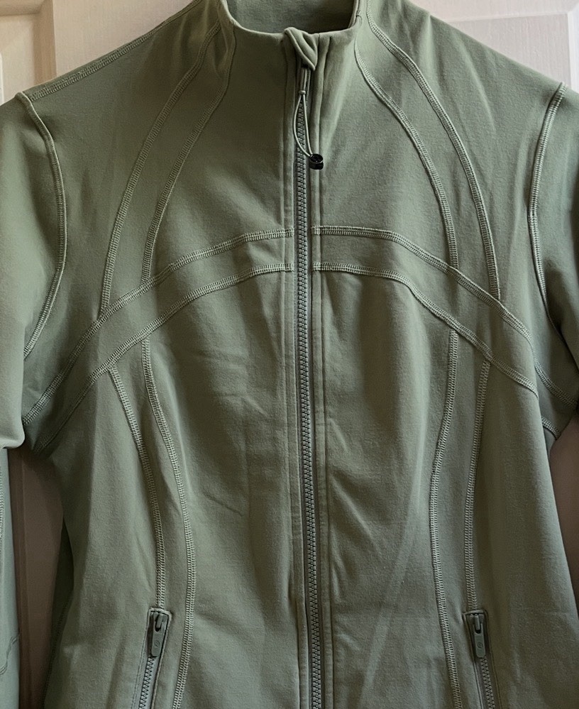 🍒LULULEMON sz 12 Classic DEFINE JACKET WILLOW GREEN Foliage Vista *LUON