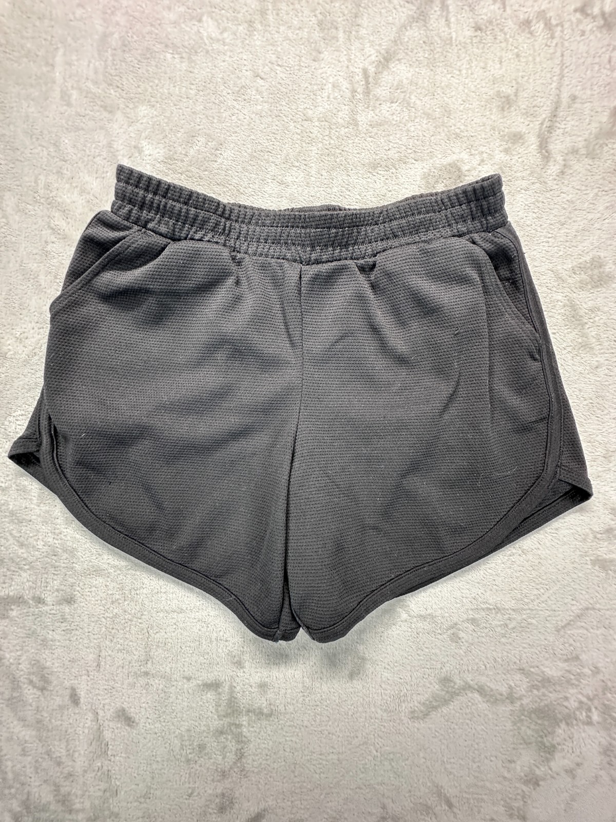 Athletic Works Shorts Boys Large (10-12) Black Pleated Dolphin Hem Elastic Waist