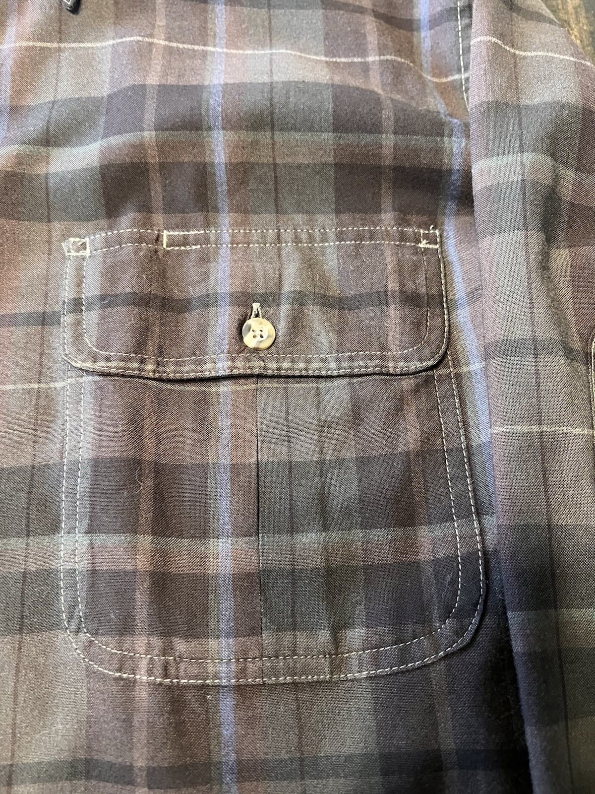 Cabela’s Outdoor Gear Plaid Button Down Shirt With Elbow Patch In Brown. Size M