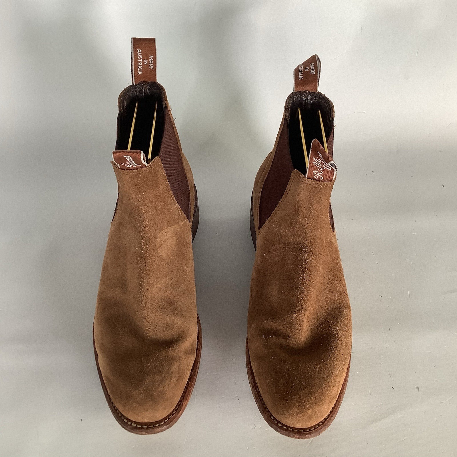 R.M. Williams Comfort Craftsman Suede Chelsea Boots in Brown / Size AU 8C / US 9