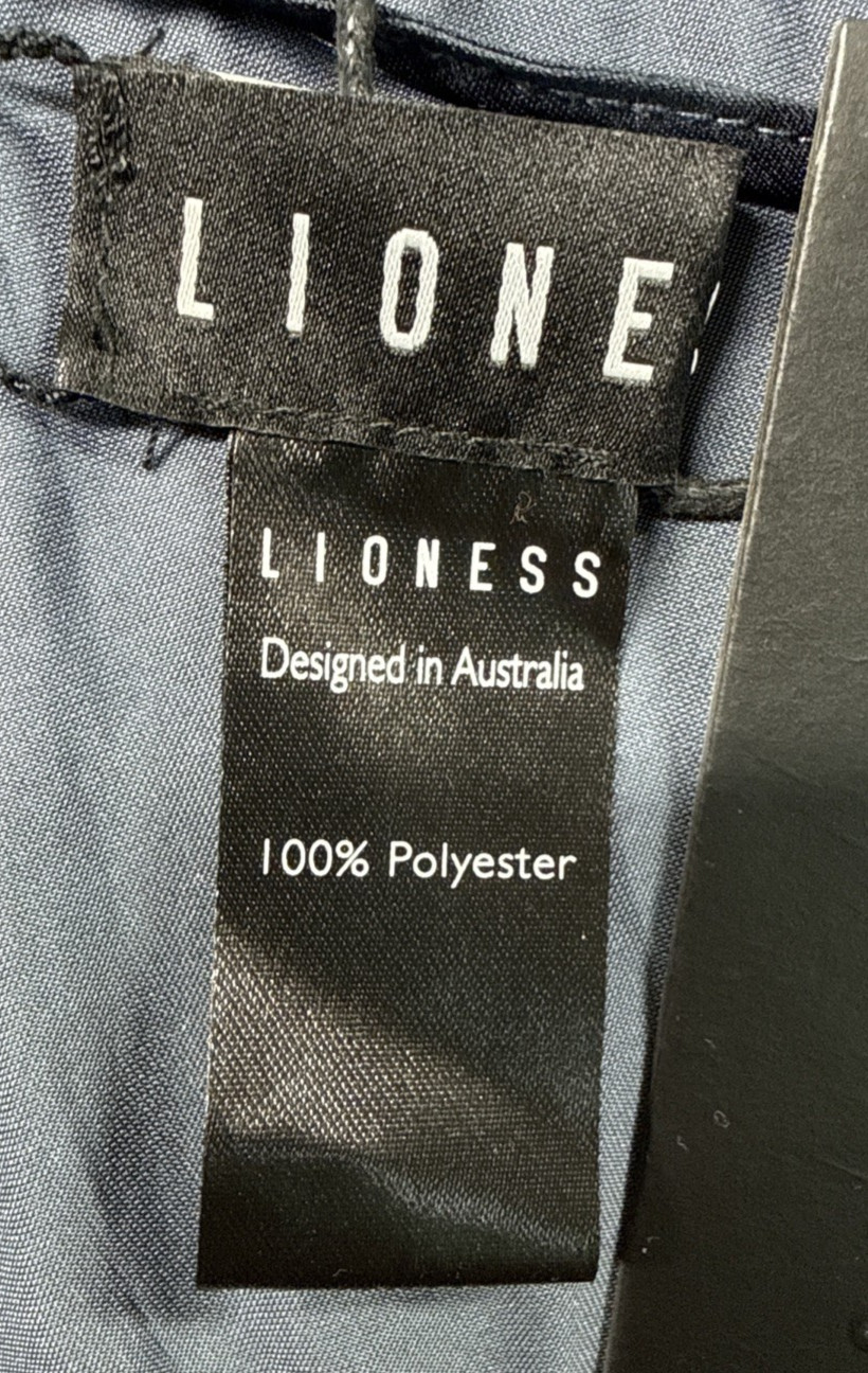 Lioness Women’s Legacy Satin Halter Top Navy Blue Size Medium NWT