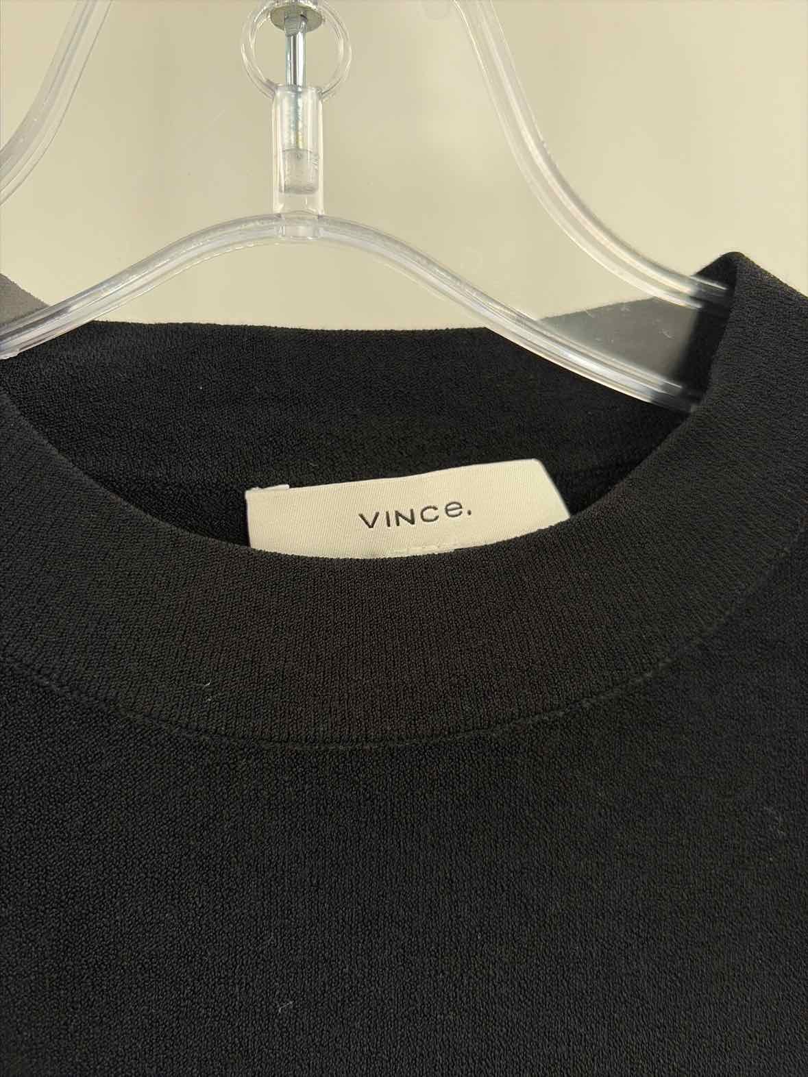 Pre-Owned Vince Black Size Small Short Sleeve Blouse