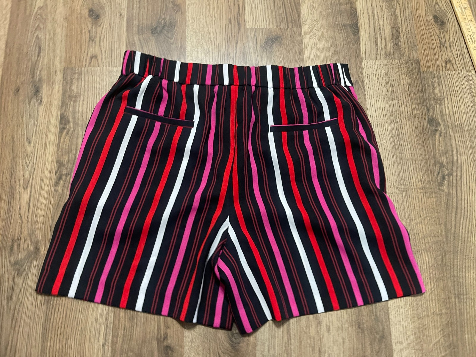 Halogen Shorts, Women’s Size Small, Black Pink Red White, Striped