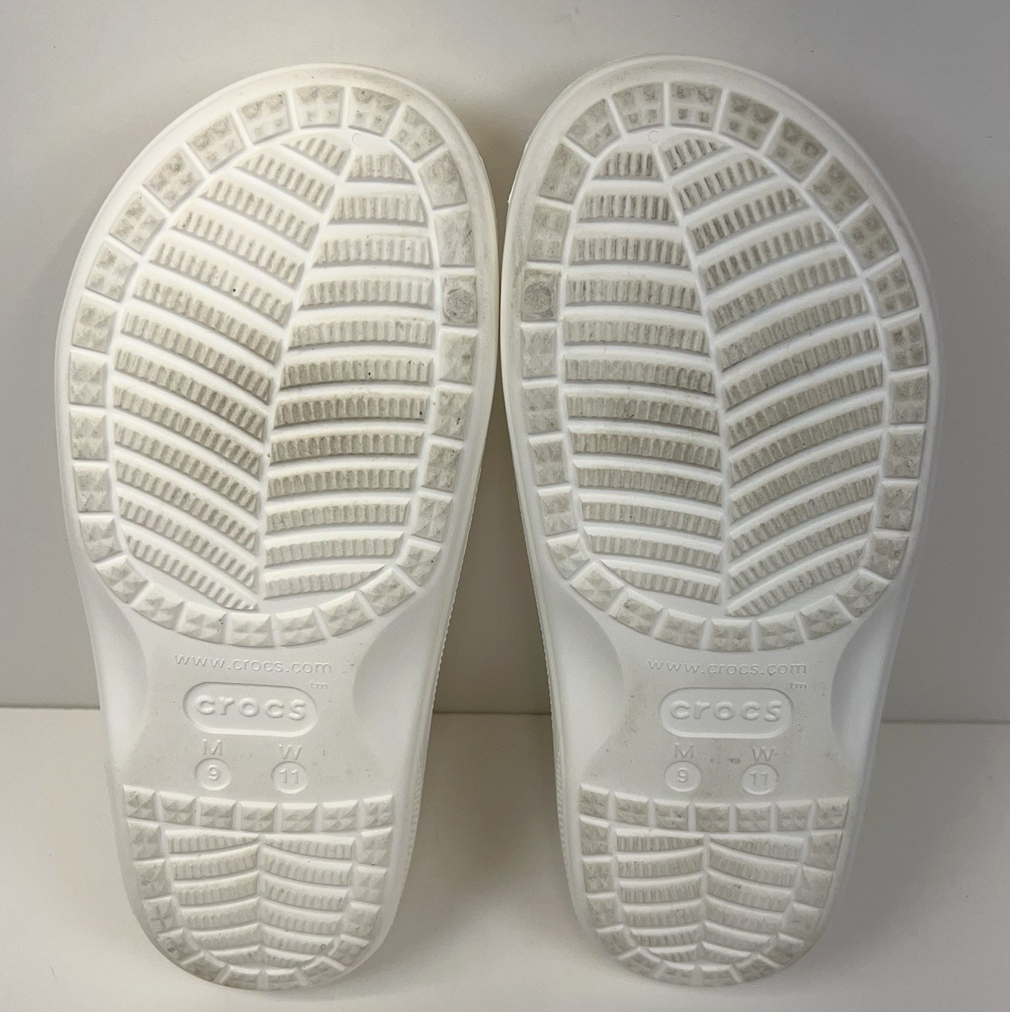 CROCS Baya Slide Sandals True Strap Ventilated Logo Slip On Men’s 9M 11W White
