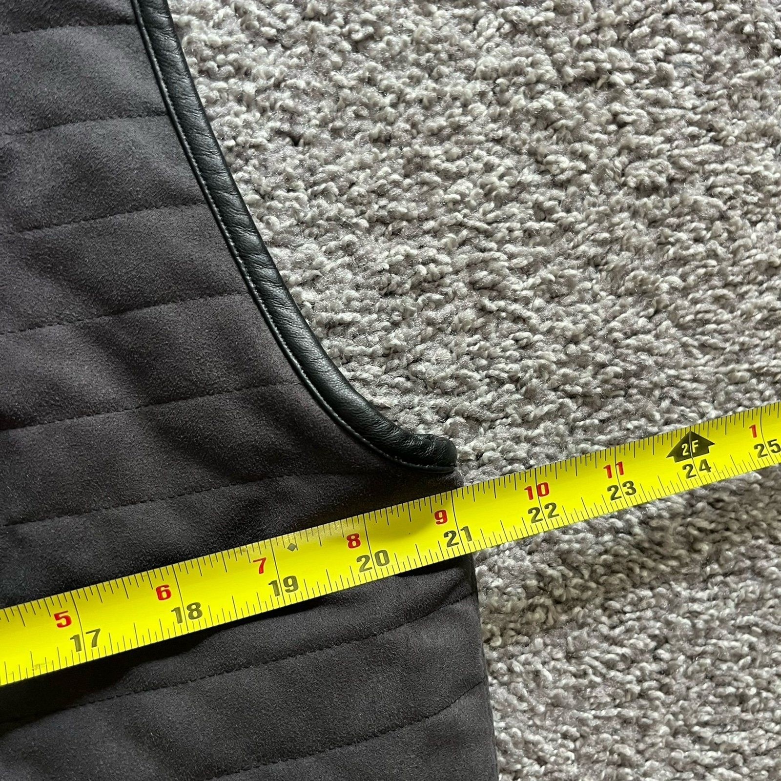 Corneliani ID Reversible Vest Size 50 R Gray Black Herringbone Wool Quilted