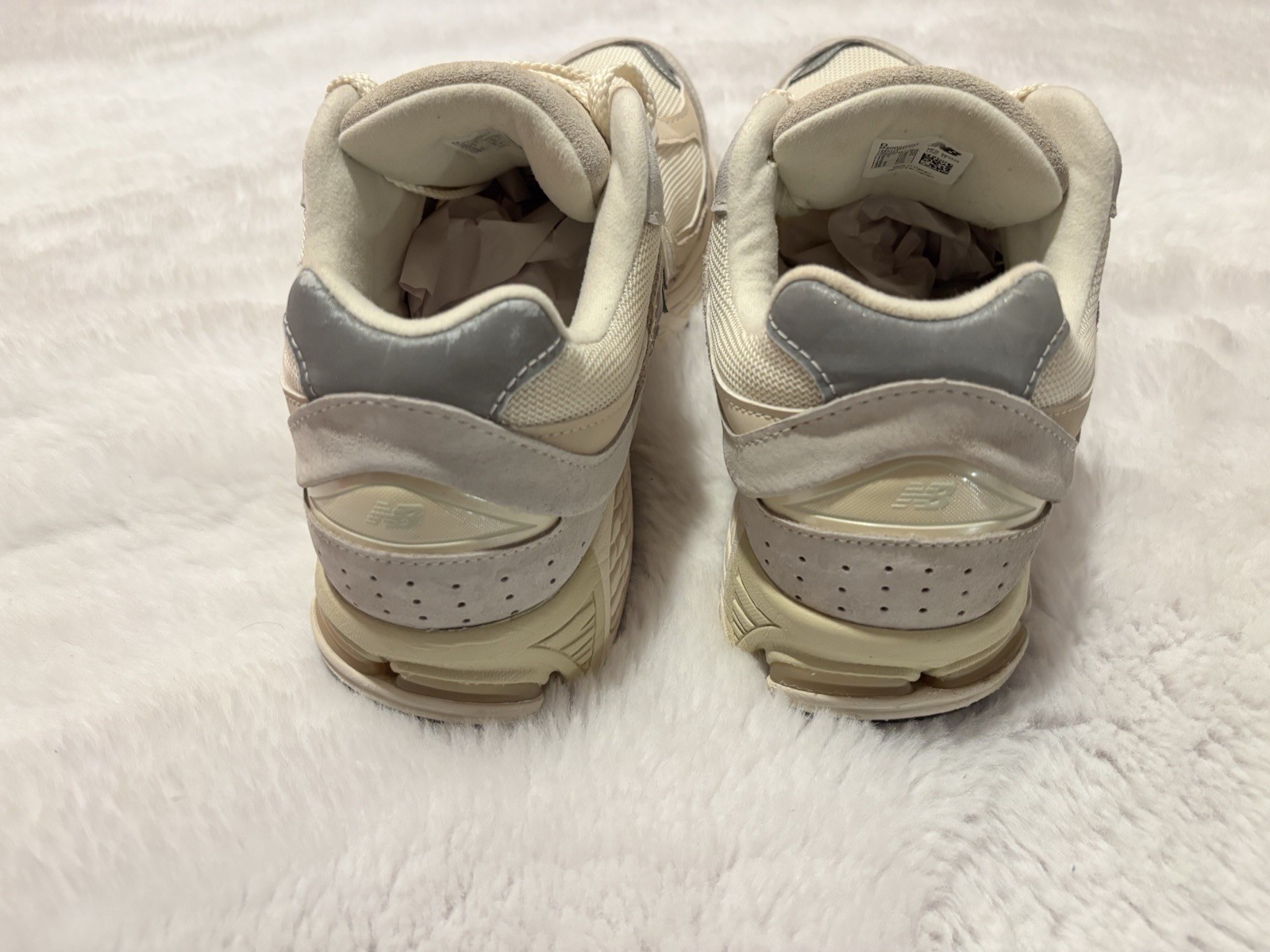 New Balance 2002R Calm Taupe M2002RCC – Men 10.5 / Women 12 – No Box Excellent