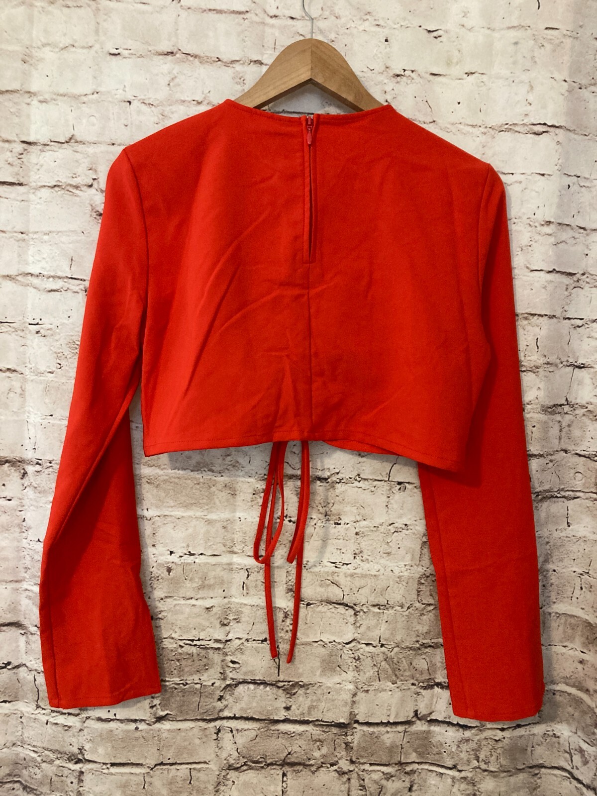 H&M Crop Top Womens Large Red Open Tie Up Front Ultra Cropped Conscious Choice