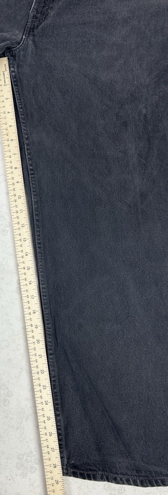 Vintage 90s Levi’s 550 Relaxed Fit Jeans W42L30