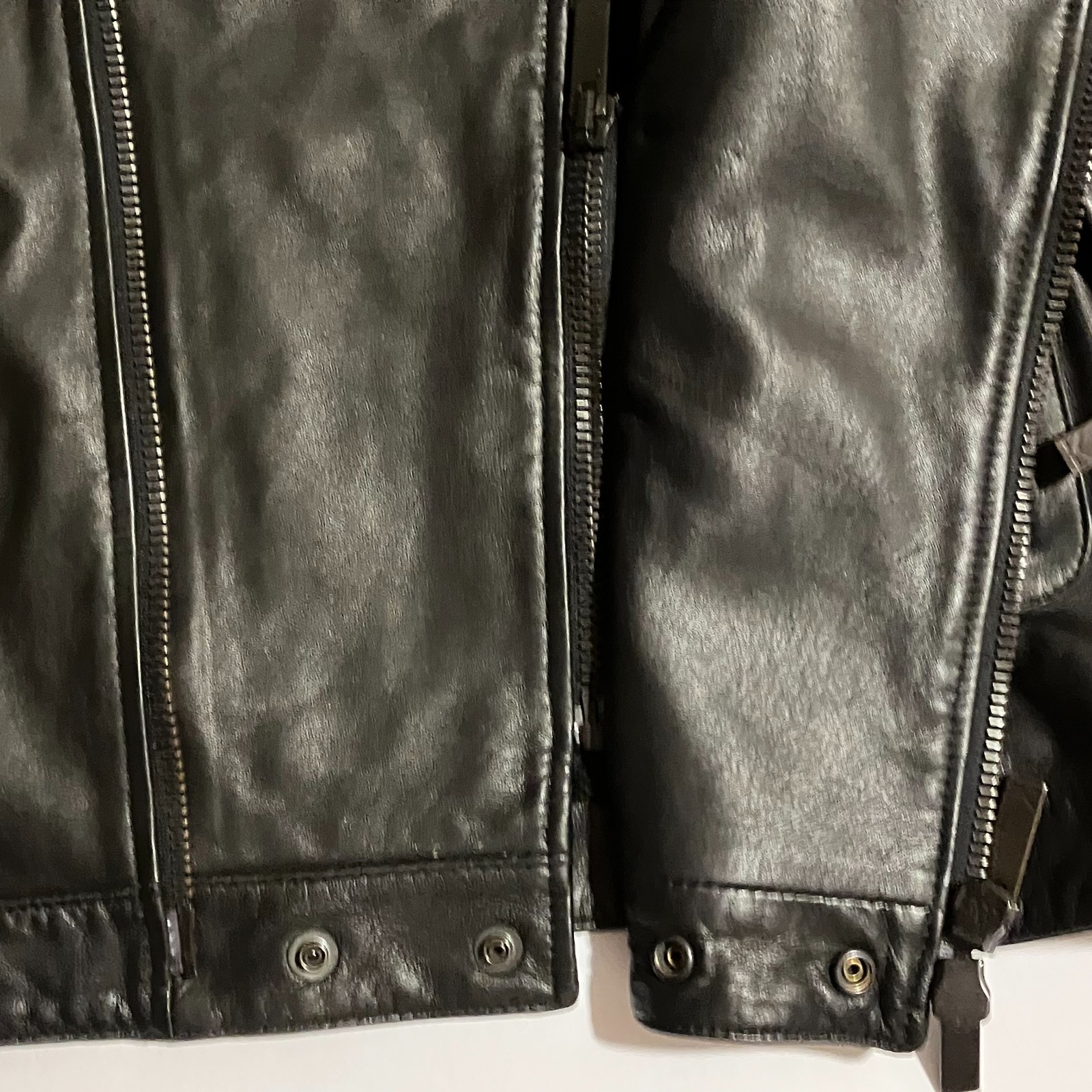 Karl Lagerfeld Men’s Black Leather Biker Jacket with Zippers & Shirt Collar BNWT