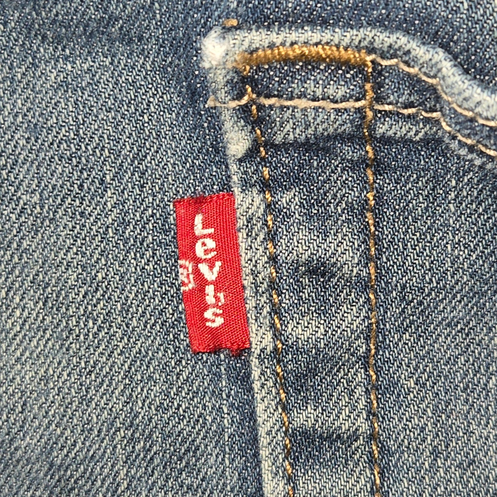Levi’s 513 Slim Straight Jeans Mens 31×32 Blue Med Wash Stretch Denim 08513-0183