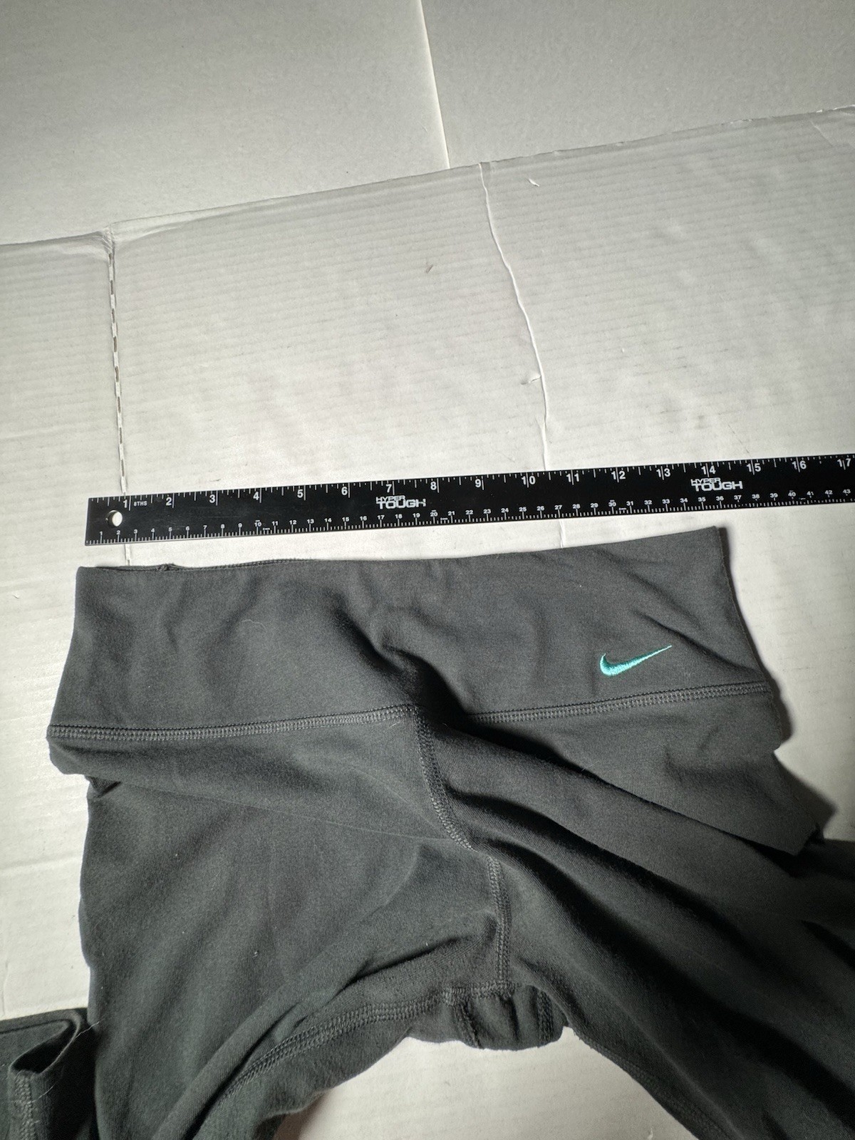 Pre Owned Excellent Nike Dri Fit Capri Leggings Embroidered Black Turquoise Sz M