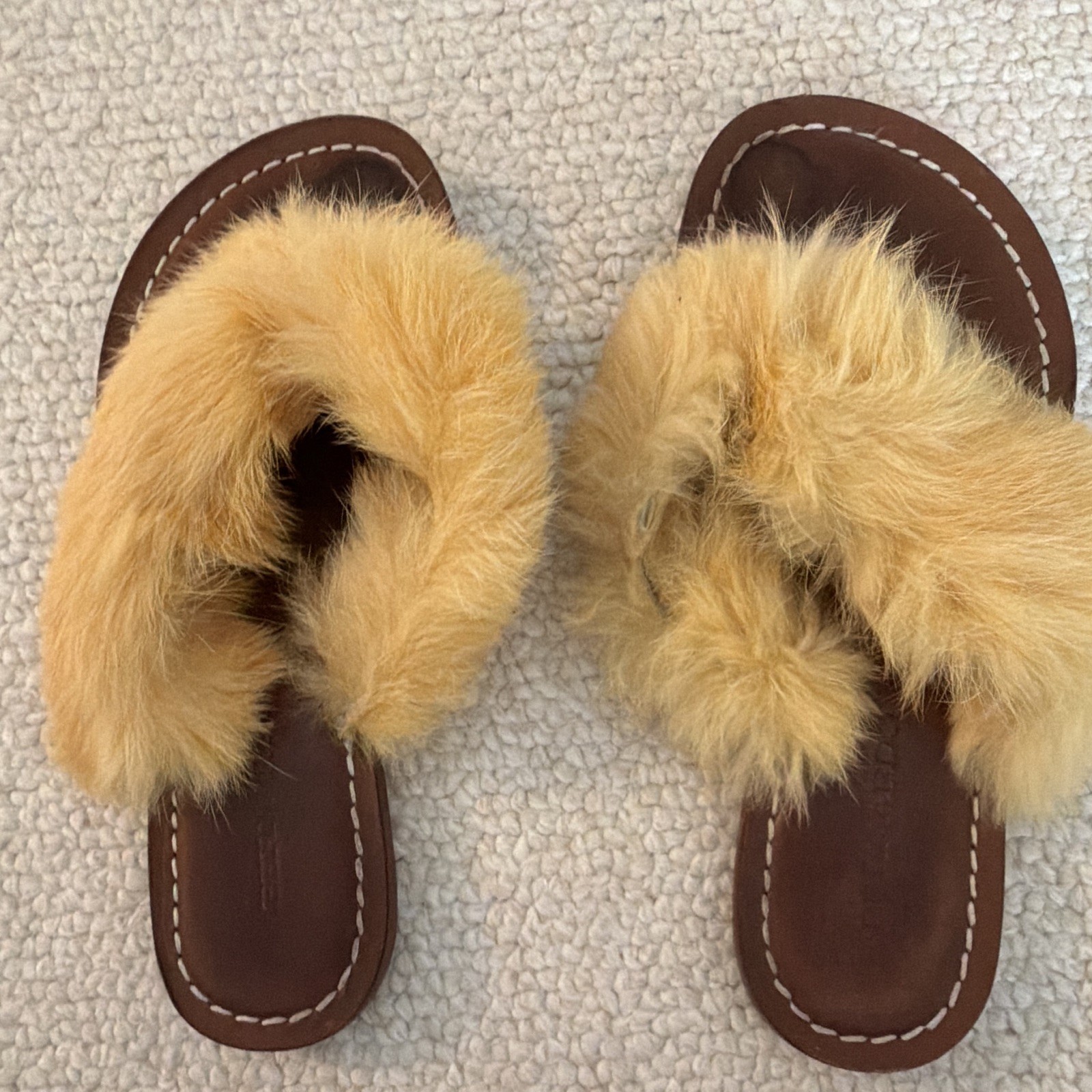 bernardo Women’s Brown/Beige Fur Slide Sandals US 6 Slip-On Solid Upper