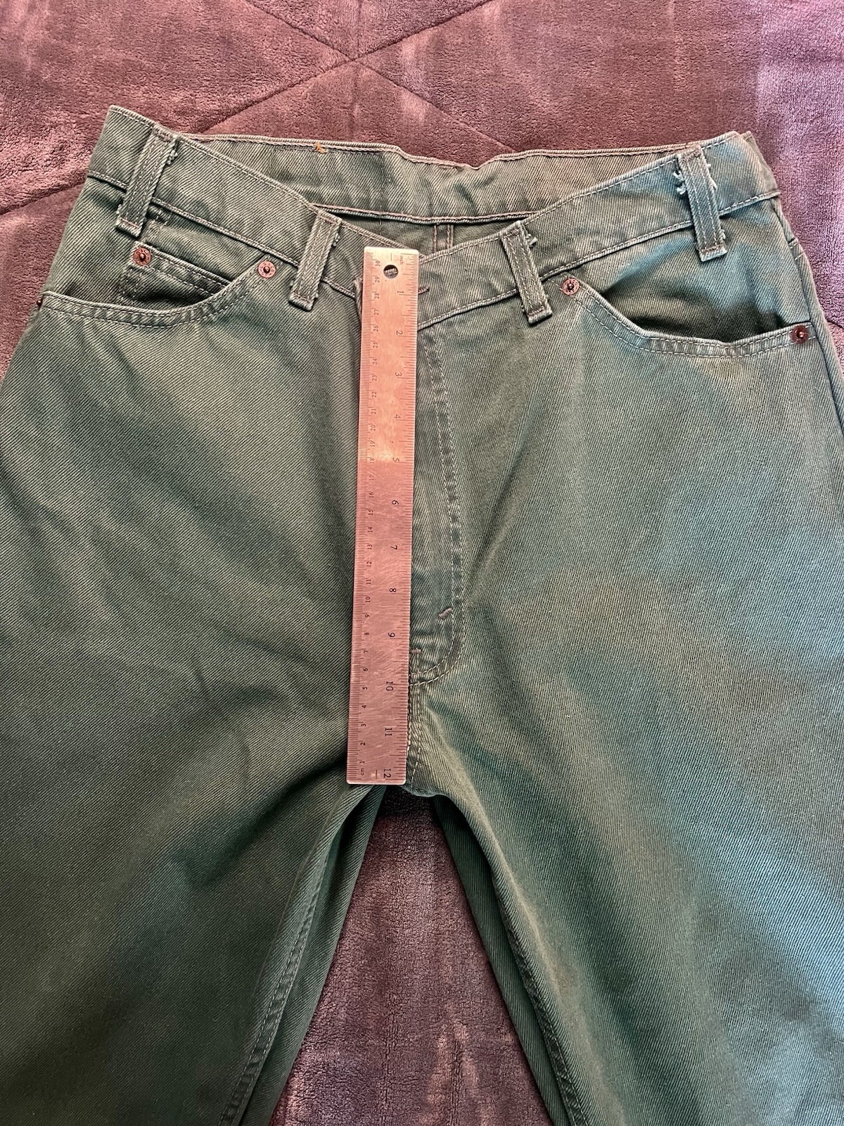 Vintage Levis 550 Jeans Mens 36X34 Green Denim Relaxed Tapered 90’s USA Made