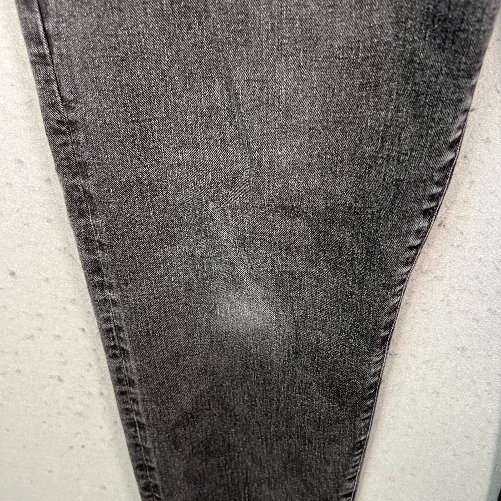 Gap Mens Size 34 x 34 Athletic Taper Jeans Gray Cotton Blend Denim