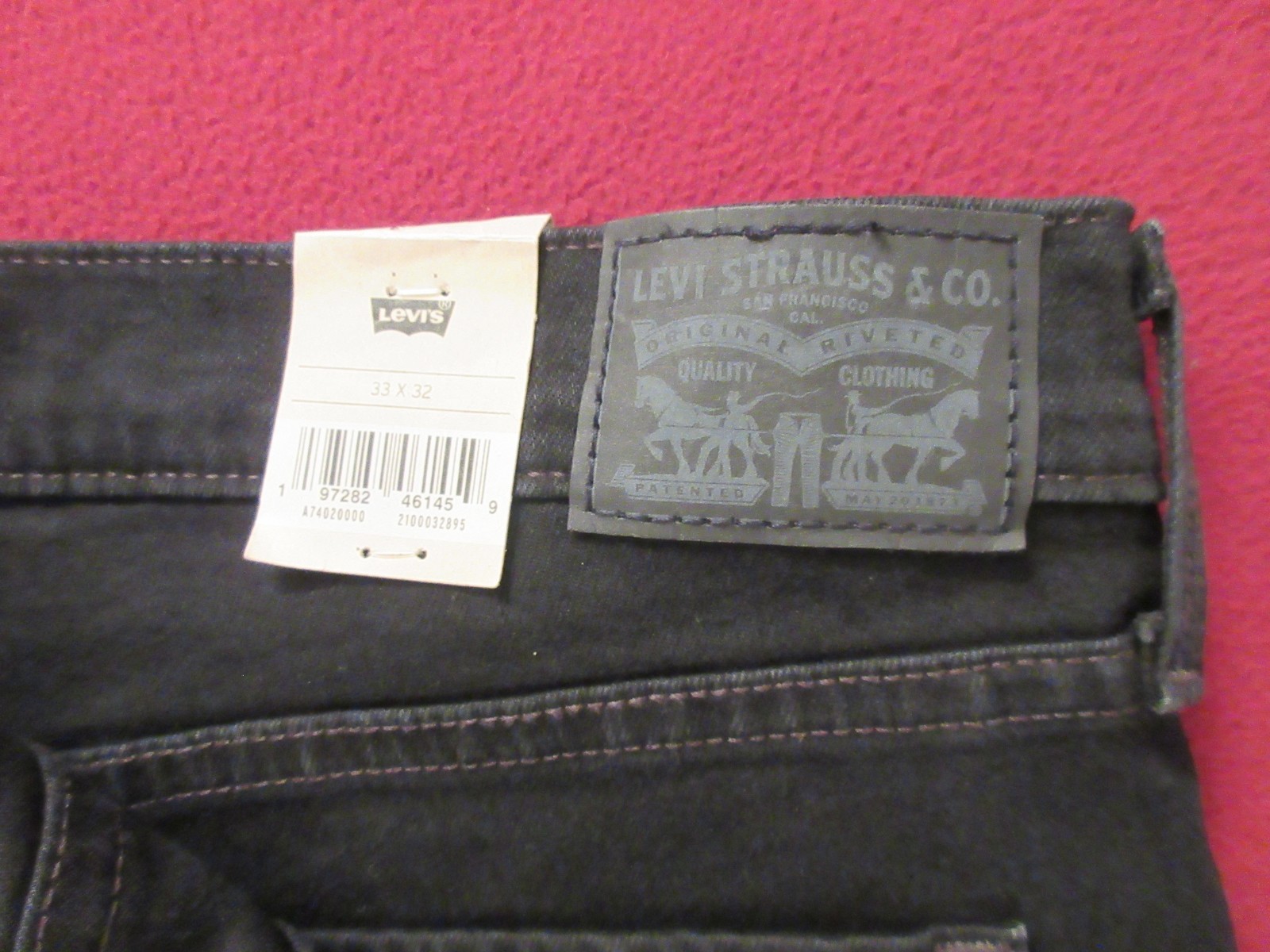 Levis 314 BlackJeans Womens 33 x 32 Shaping Straight Blackout Biker Denim