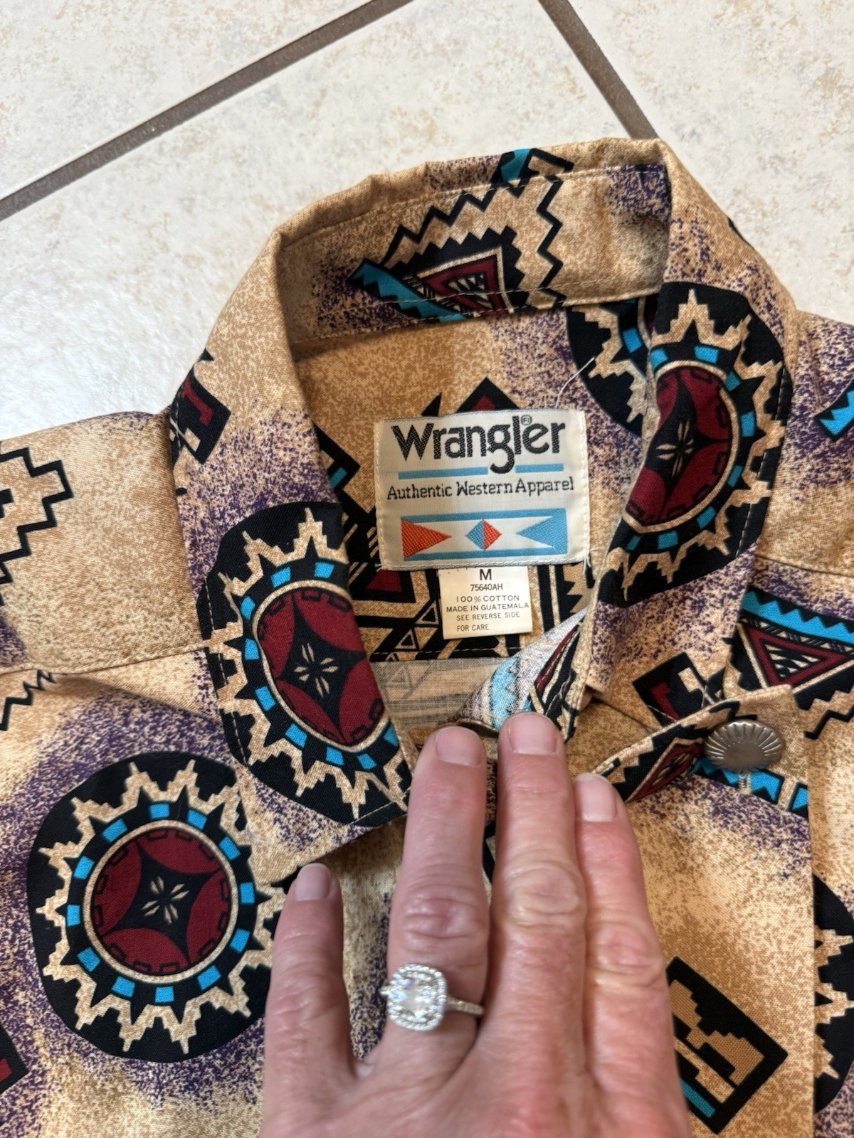 Wrangler Authentic Western Apparel Geometric Aztec Woven Cotton Shirt Tan M