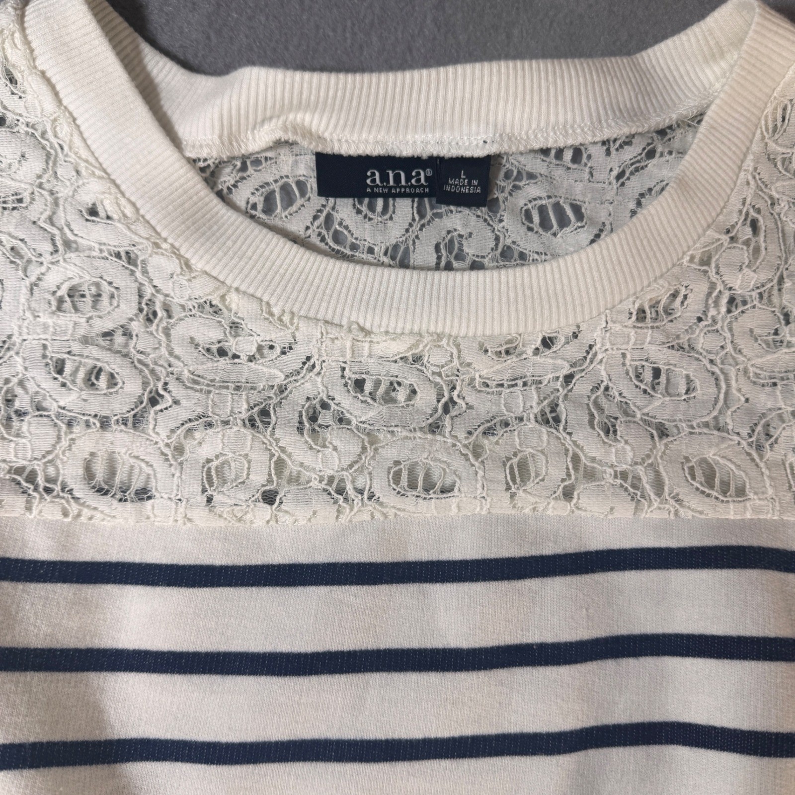 ana A New Approach Striped Lace Yoke Batwing Sleeve Top White Navy Large