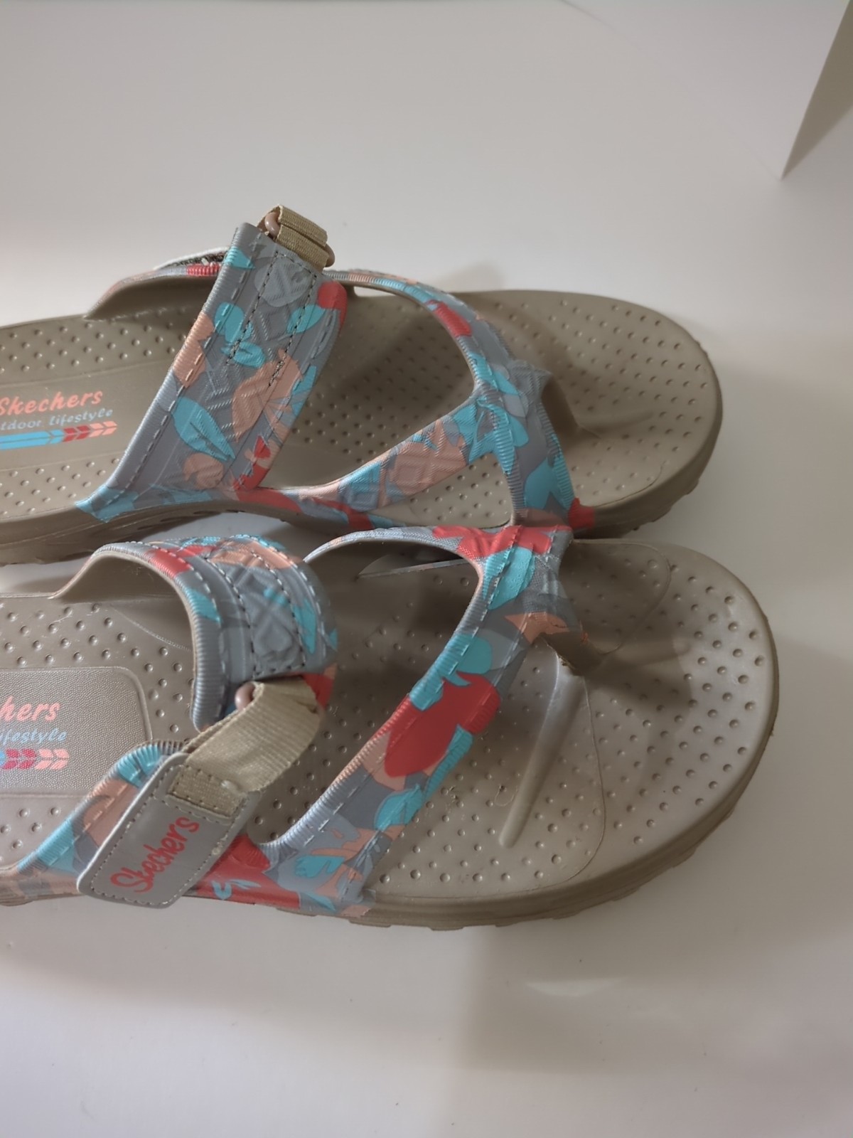 Skechers Reggae Outdoor Lifestyle Sandals Size 9 Foamies