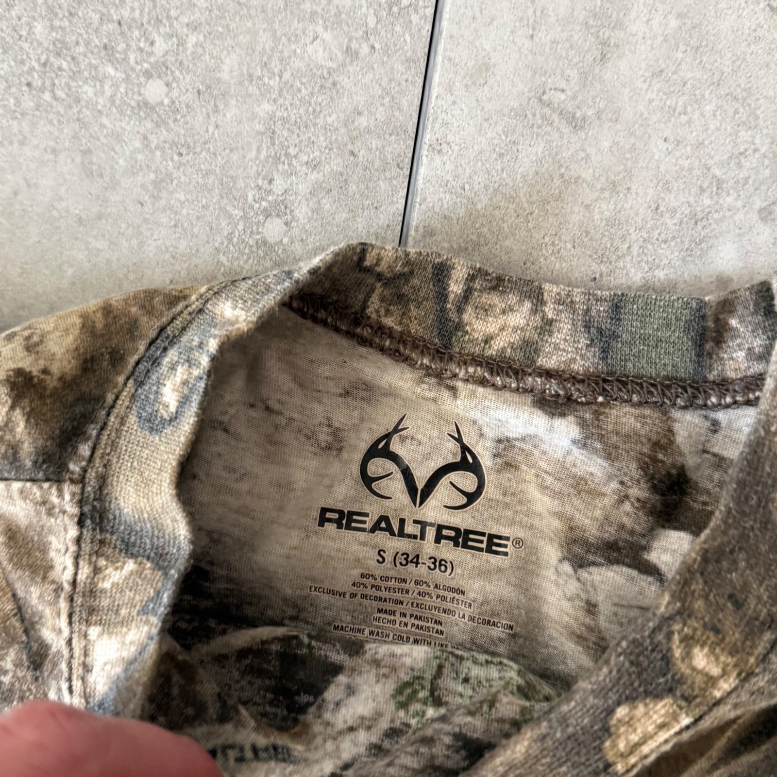 Realtree Camo T-Shirt Size S