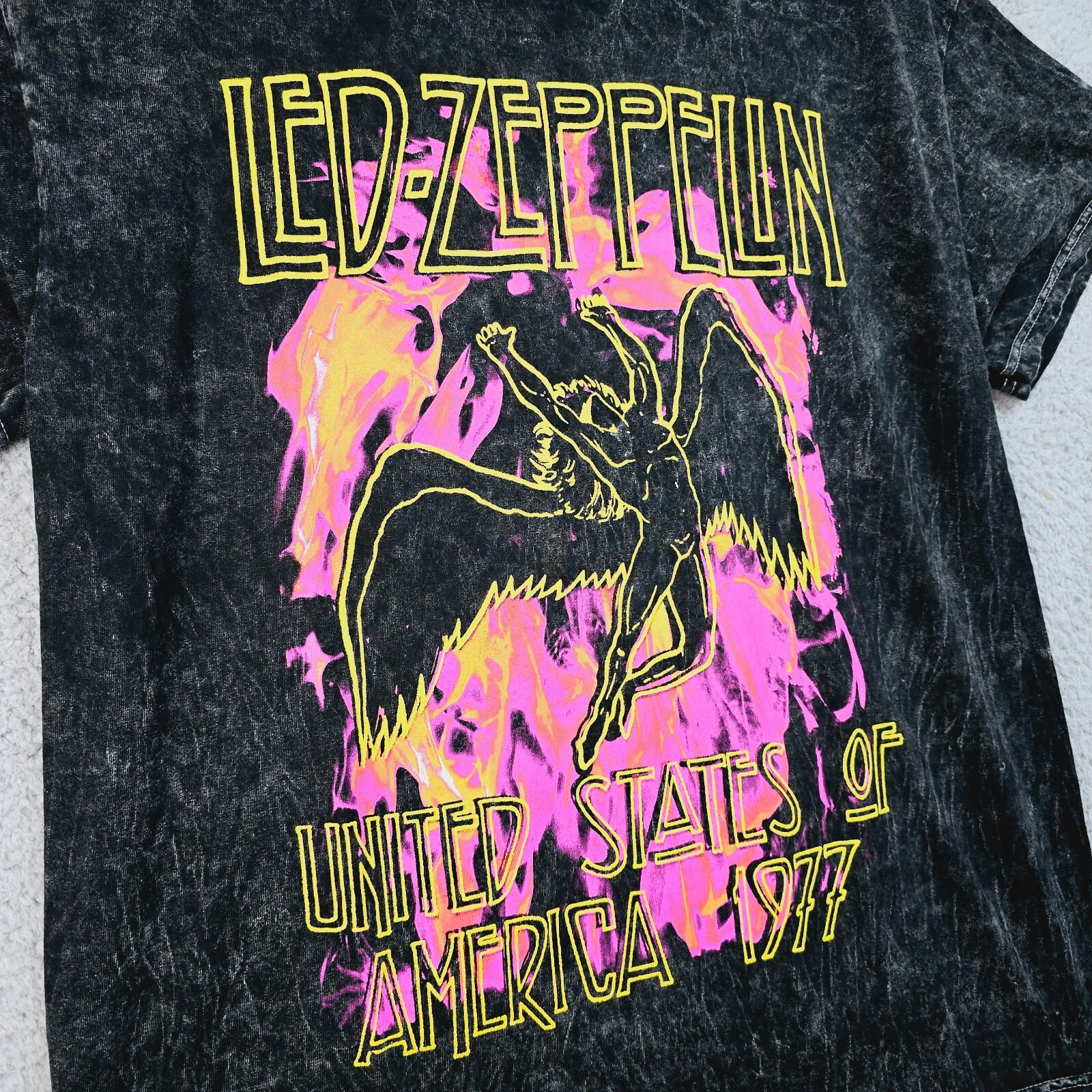Led Zeppelin Mens Shirt SMALL Black BLEACH DYE JIMMY PAGE ROBERT PLANT NWT