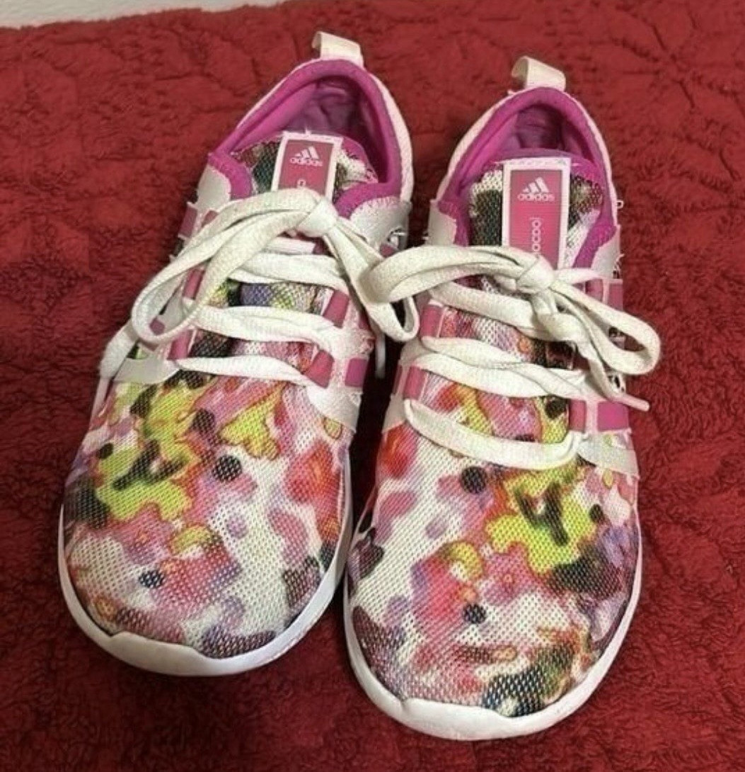 adidas Cloudfoam Floral Mesh Low Top Lace-Up Sneakers women US 6 EU 37 1/3