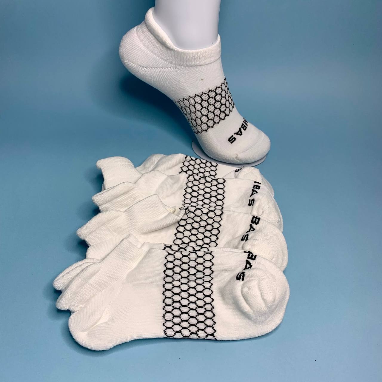 Bombas Women’s Ankle Socks 4 Pair Pack White Black Size S Small M L Multi Size