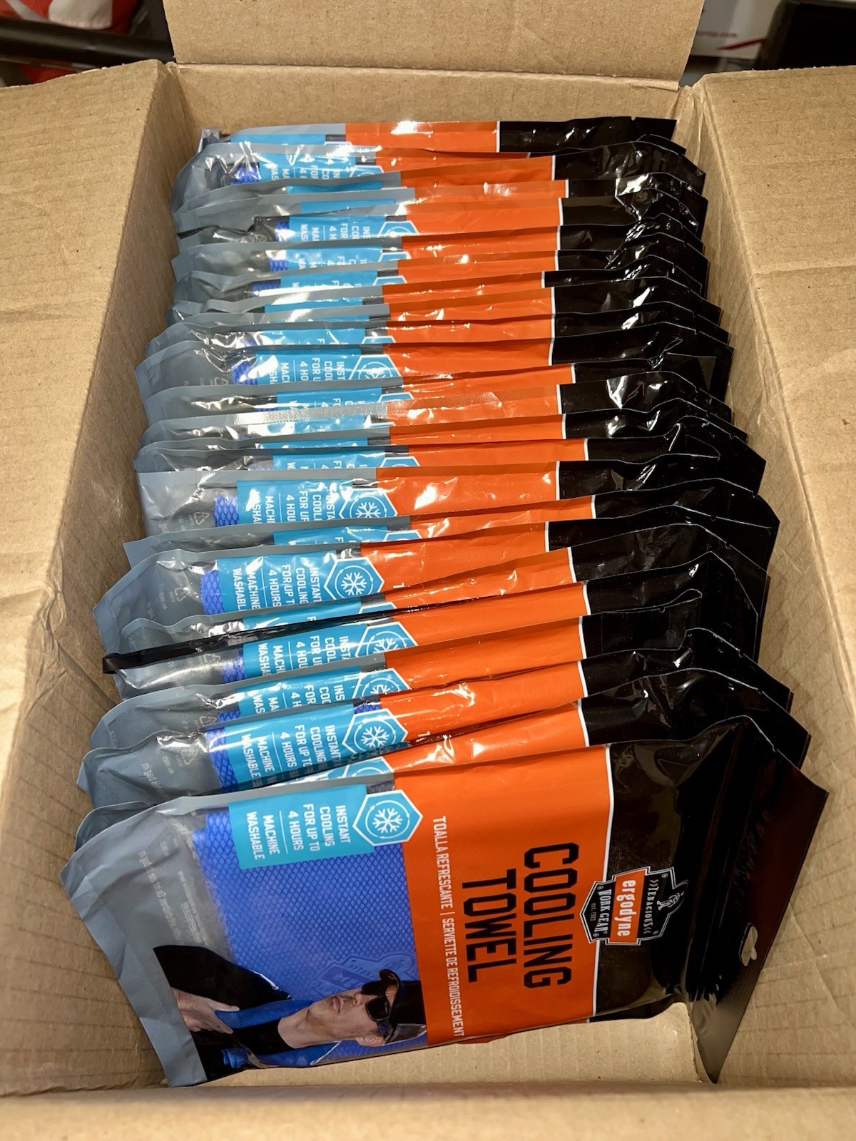 Ergodyne Chill-Its 6602 Cooling Towels + Bonus Cool Vest-New Case Lot of 24