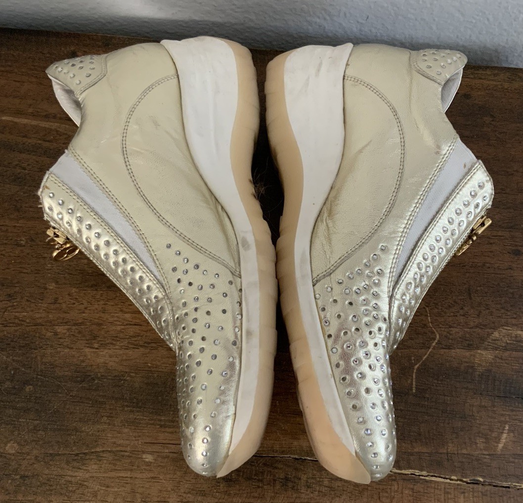 Jessica Bennett Gold Sneakers Rhinestone Wedge size 10 Center Zip